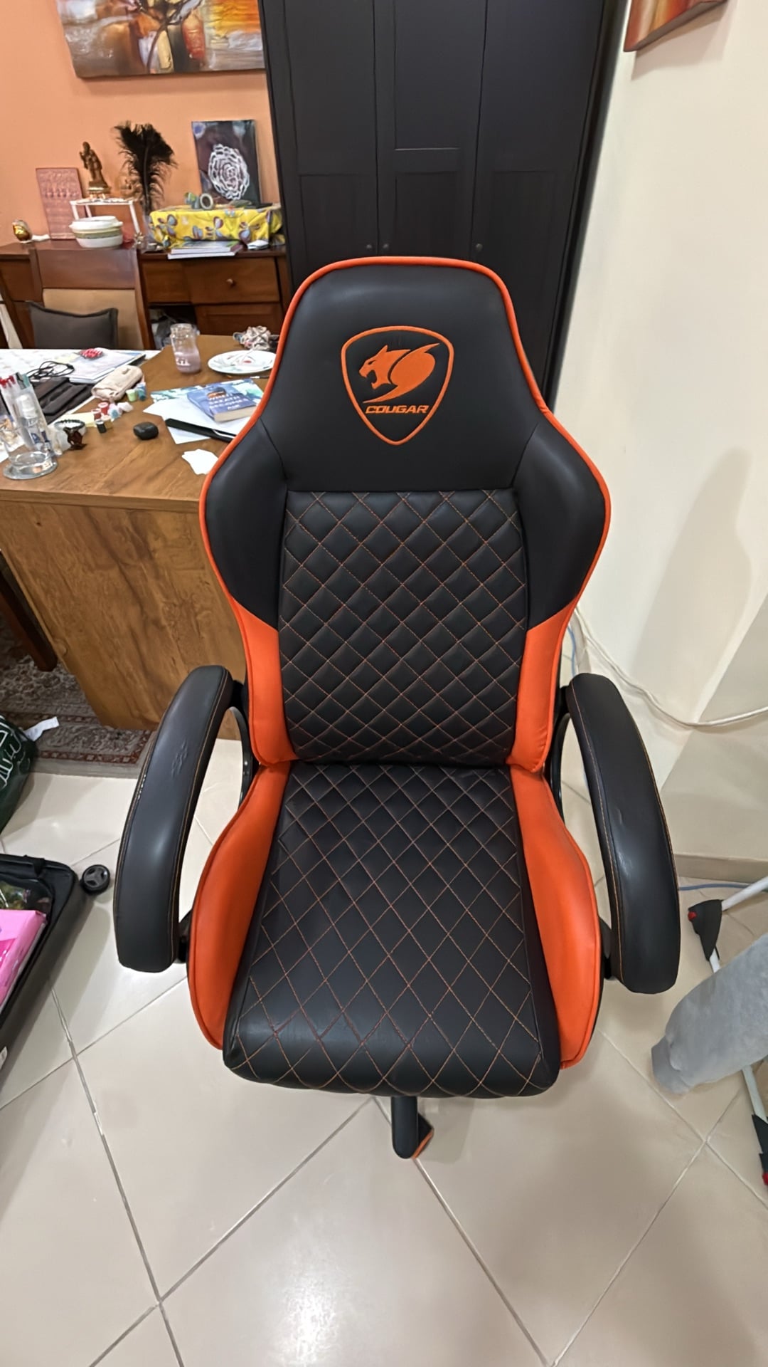 Gaming Chair & Table for SALE - Image 5