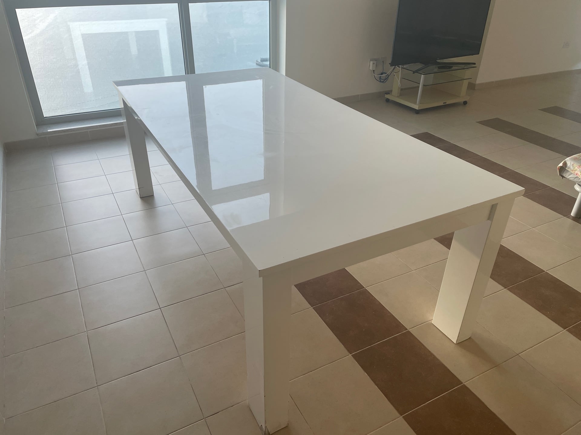 Table 220 x 110 cm laquer finish - Image 2