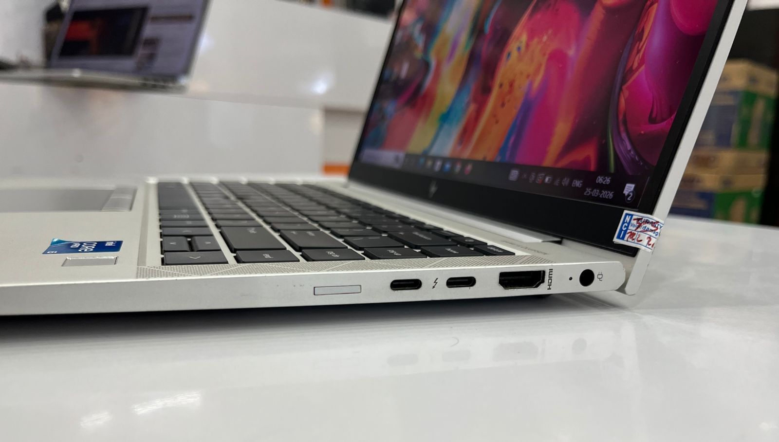 Core i7 HP Premium Elitebook Slim Laptop  - Image 2