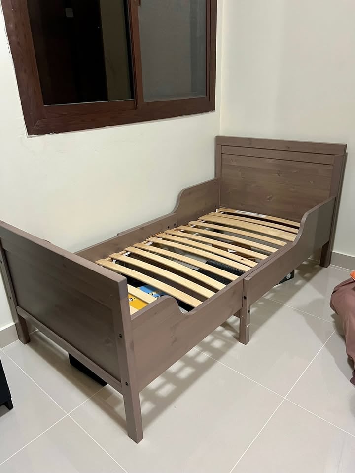 SUNDVIK Extendable bed frame with slatted bed base, brown 80x200 cm - Image 4