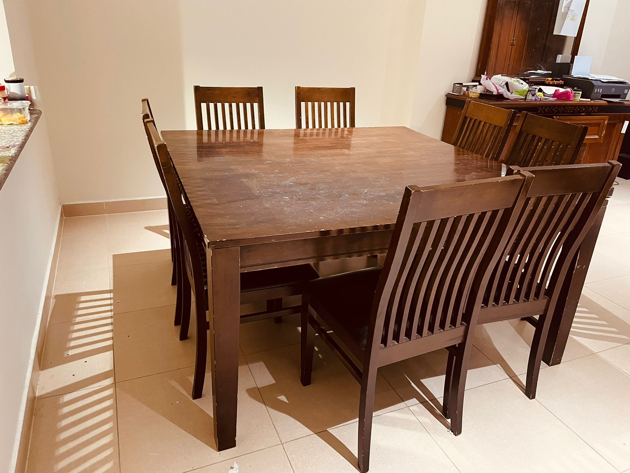 ⏳ Quick Sale! Solid Wooden Dining Table in Excellent Condition - Image 2