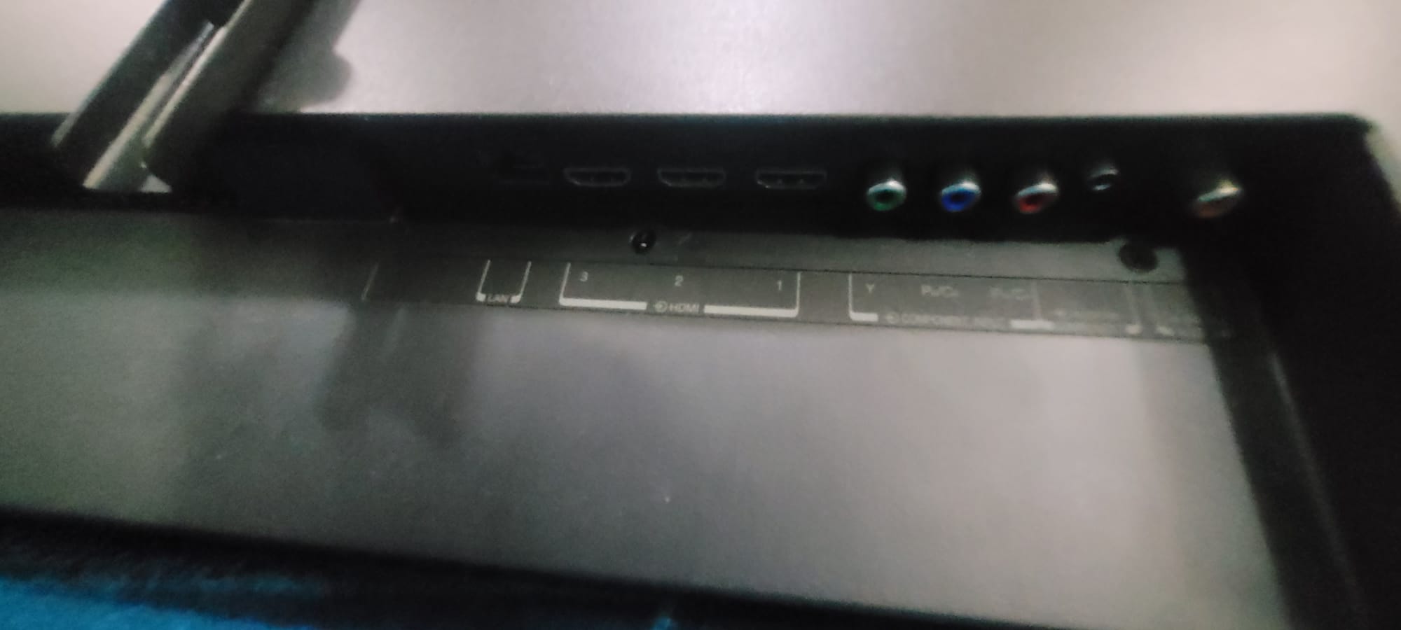تلفزيون Toshiba 55 بوصة 4K UHD سمارت LED - Image 5