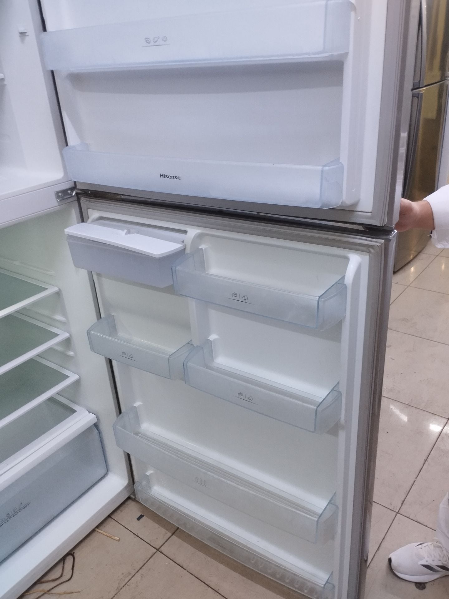 Water Dispenser Fridge For sale Clean condition with warranty  - Image 6