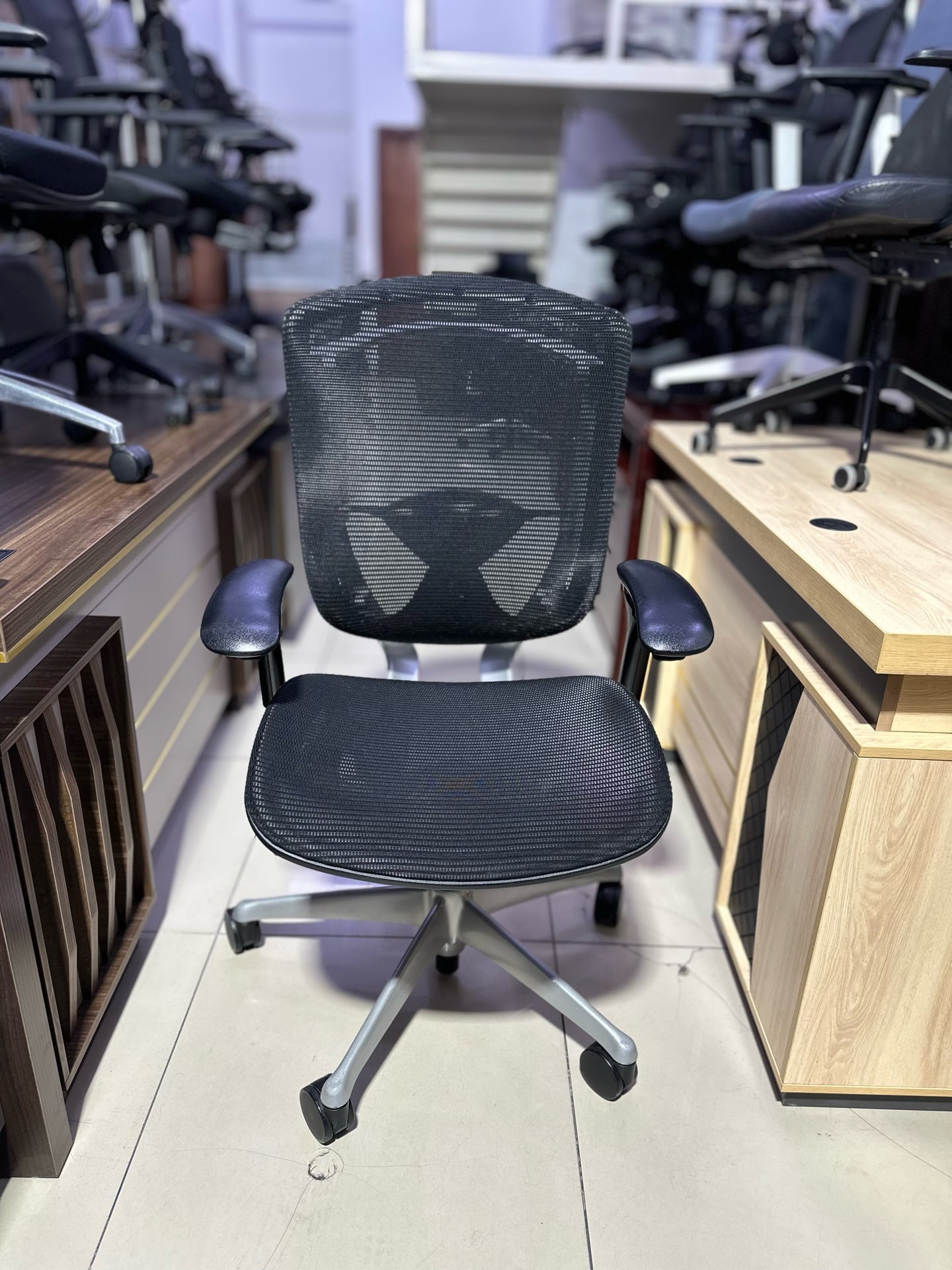 Used Leather Chairs Sale 33087737 - Image 10