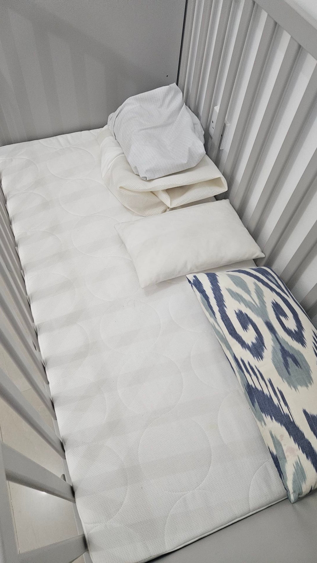 IKEA Cot  - Image 4