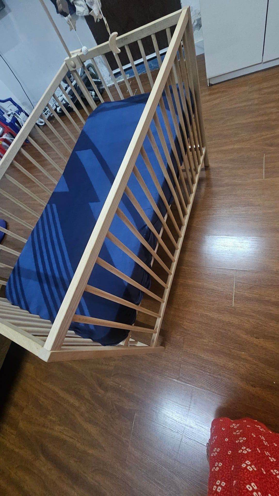 Crib - Image 3