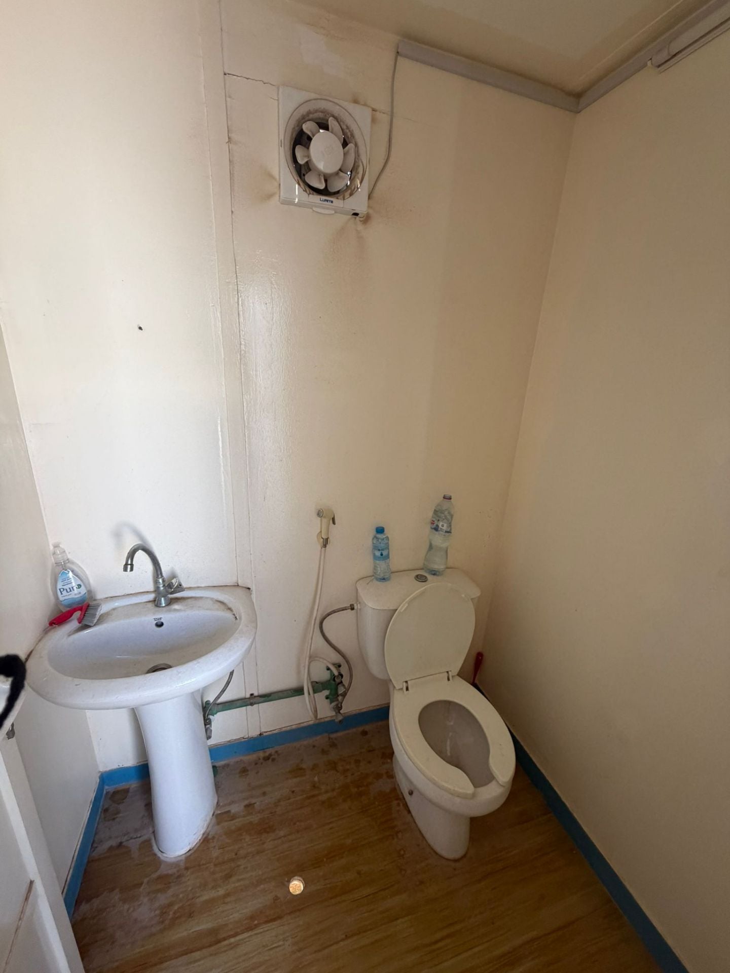 Cabin - Image 6