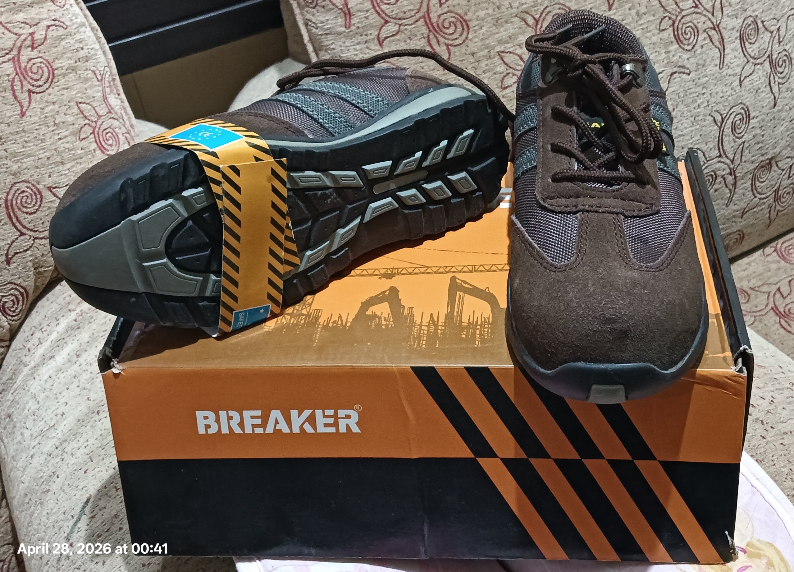 For sale Breaker safety shoes  [ WhatsApp 55007669 ] - Image 2
