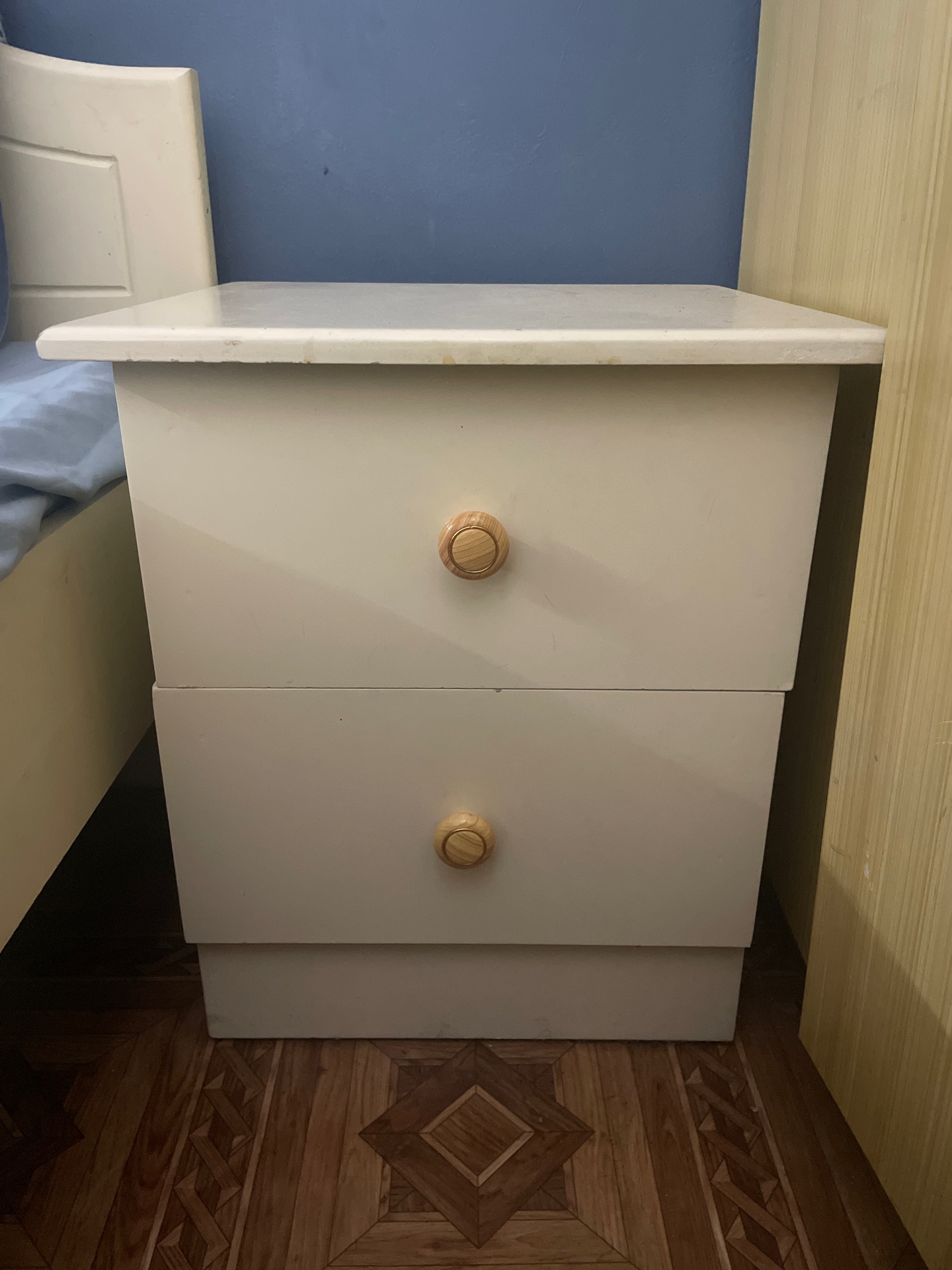 Beds amd wardrobe  - Image 3