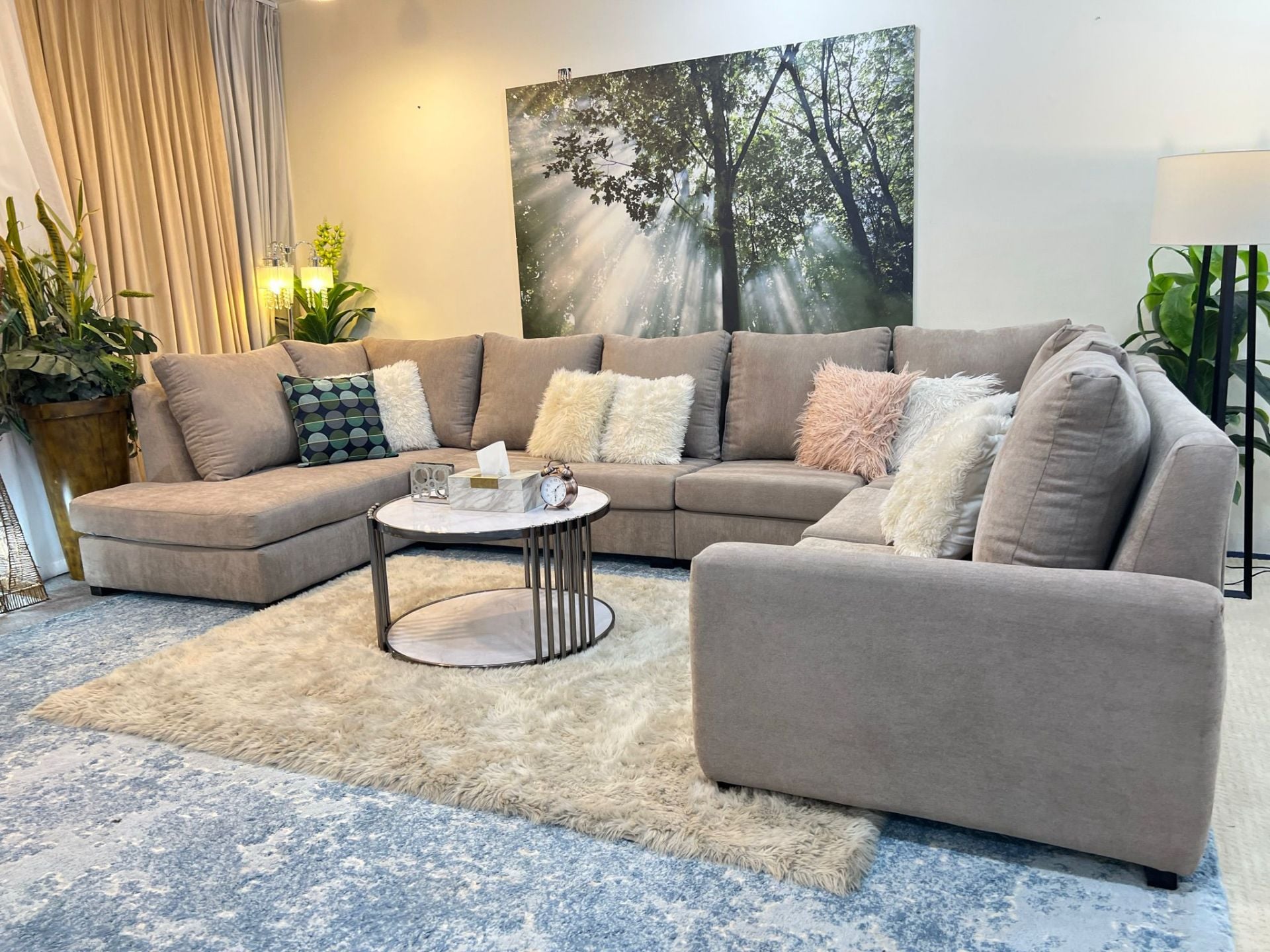 Luxurious homes r us U shape sofa  - Image 3