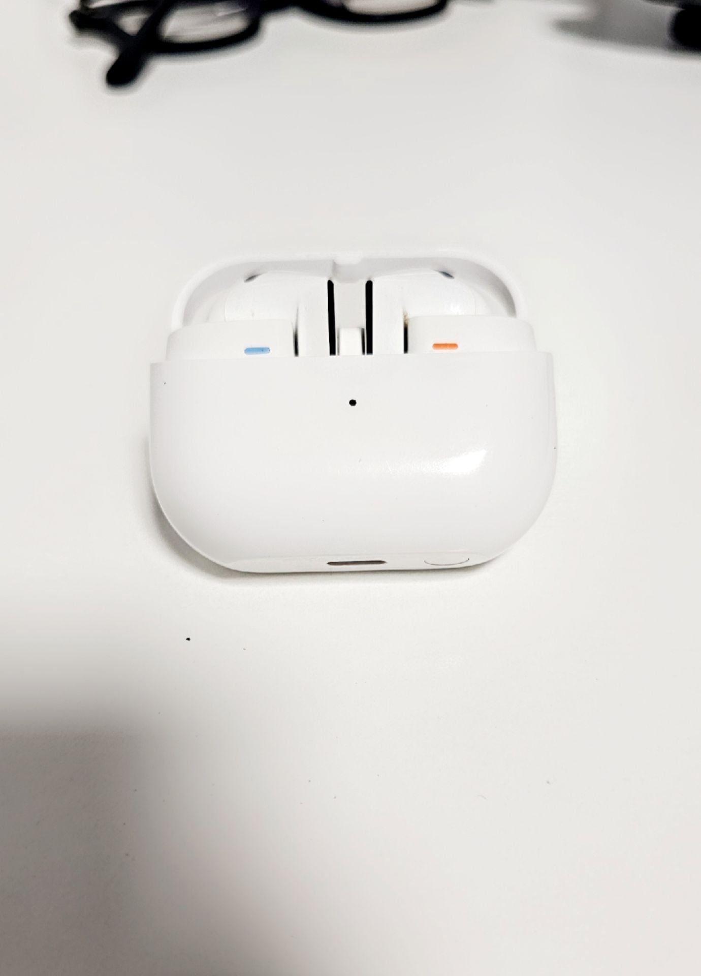 Galaxy Buds3 Earphones - Image 2