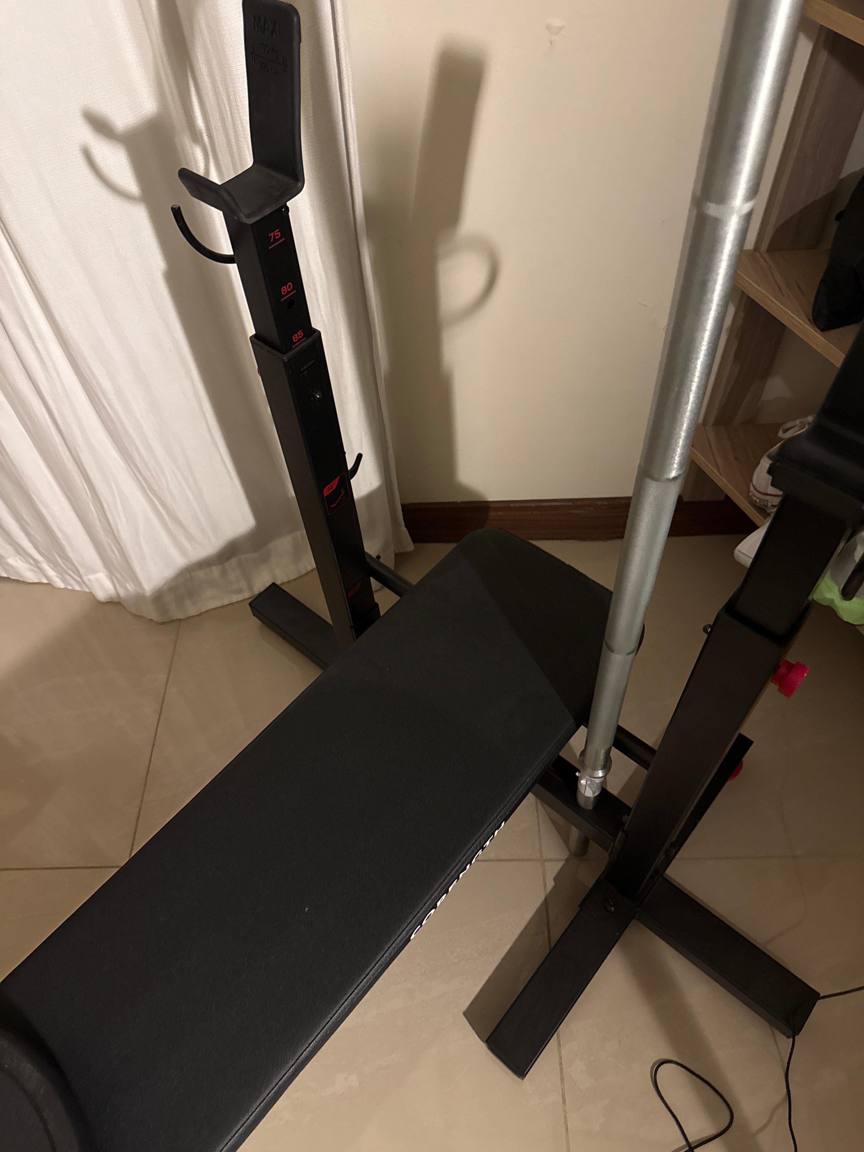 Bench with bar and 2x20kg weights  - Image 3