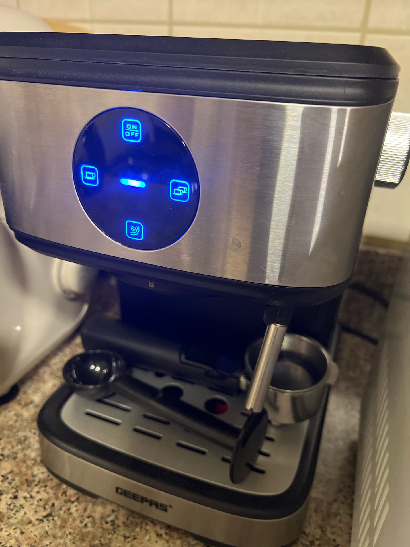 Coffee Machine Geepas - Image 5