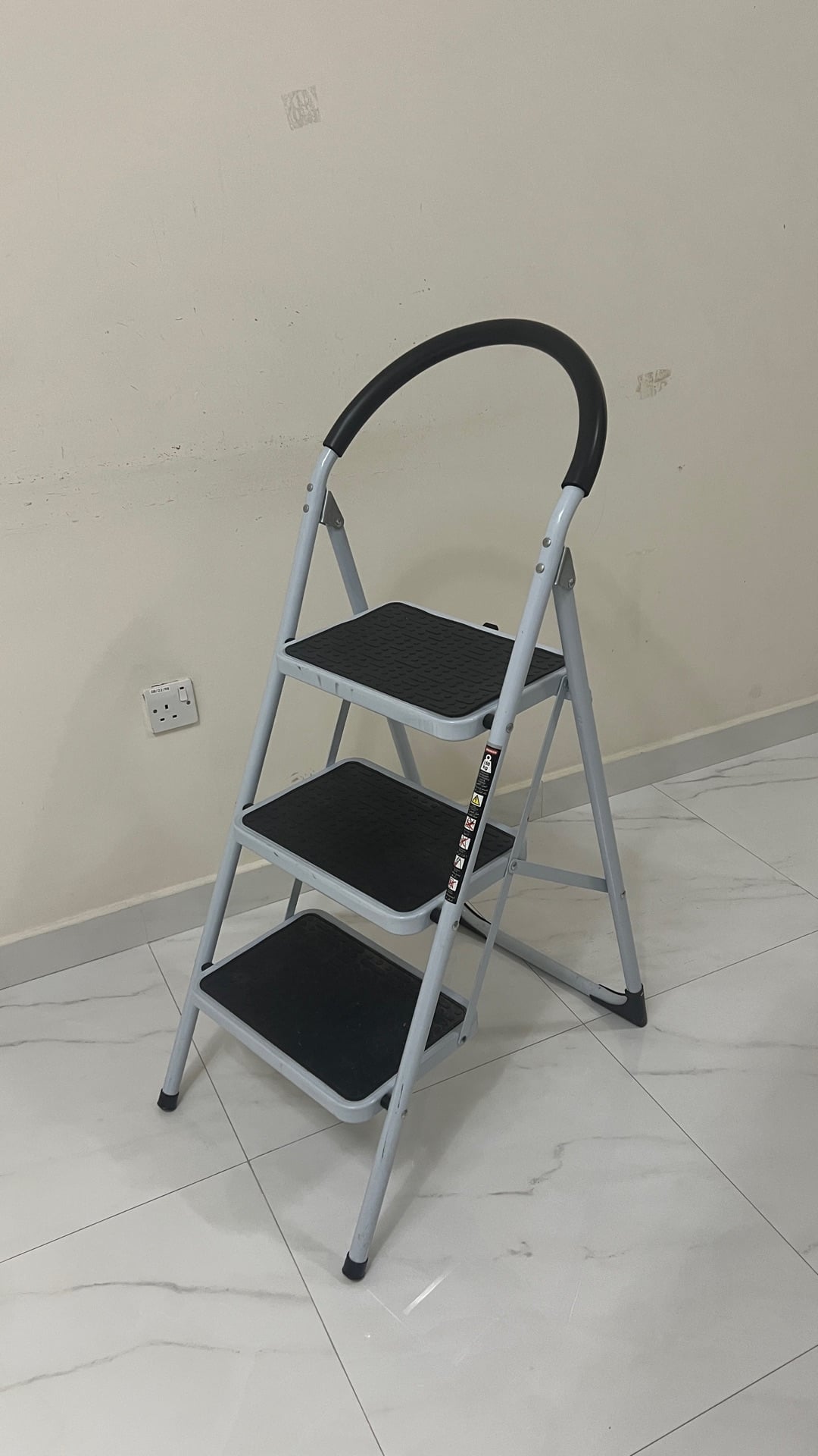 3 steps ladder - Image 6