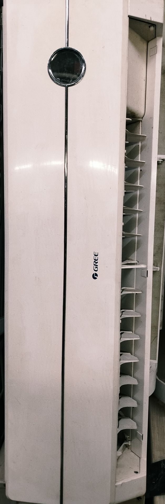 Split AC Only Outdoor Selling And Baying And Fiting Call Me - Image 4