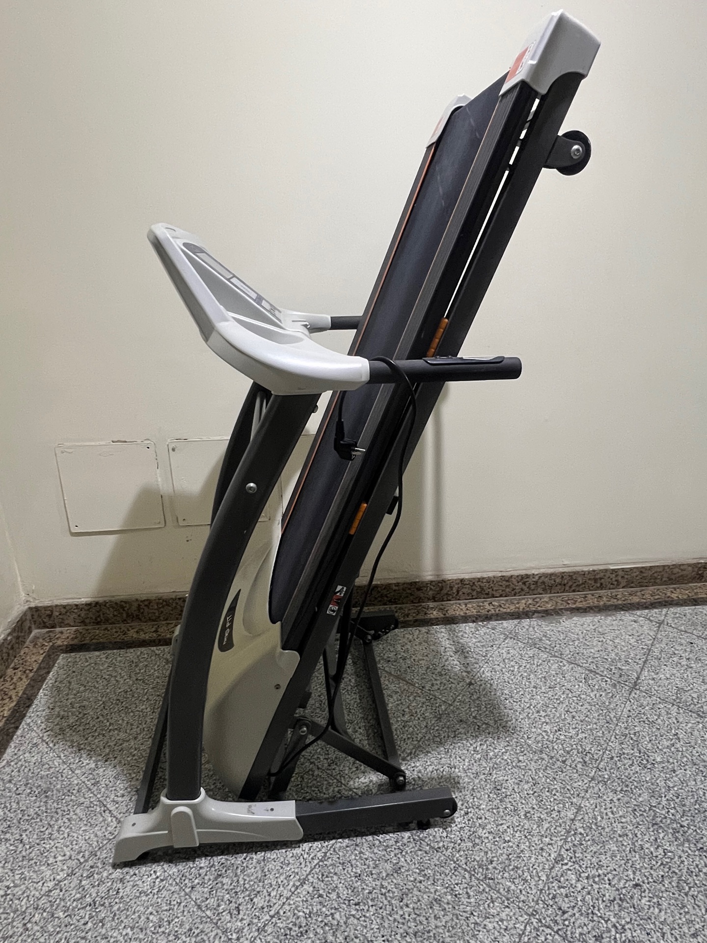 معدات المشي الكهربائية - Image 10