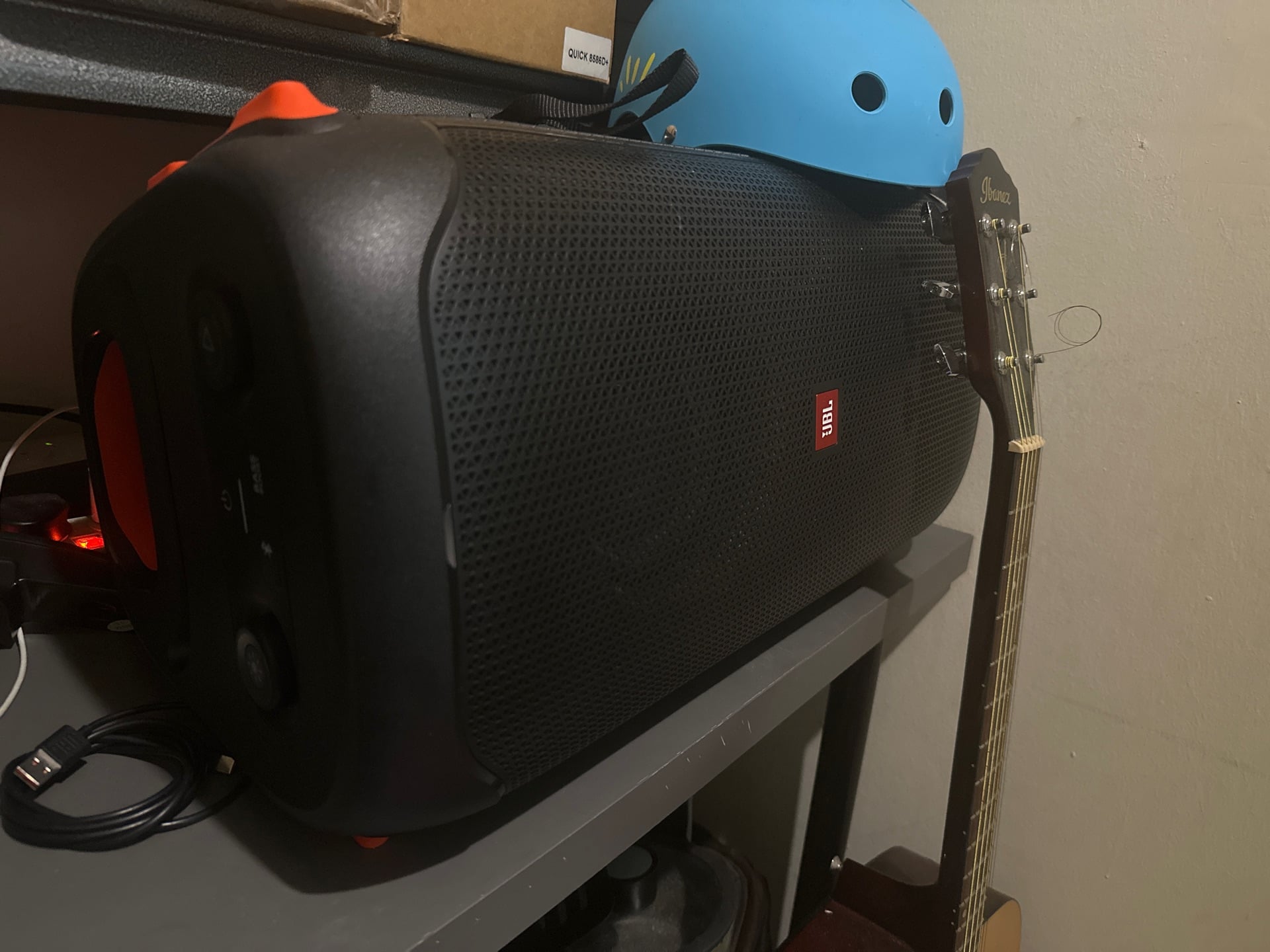 JBL 110 - Image 1