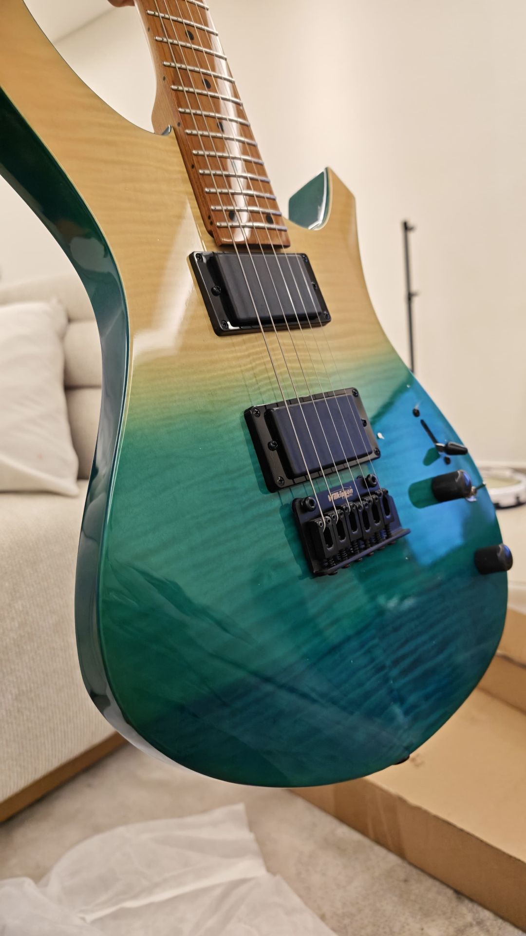 Electric Guitar -High Quality  - Image 6