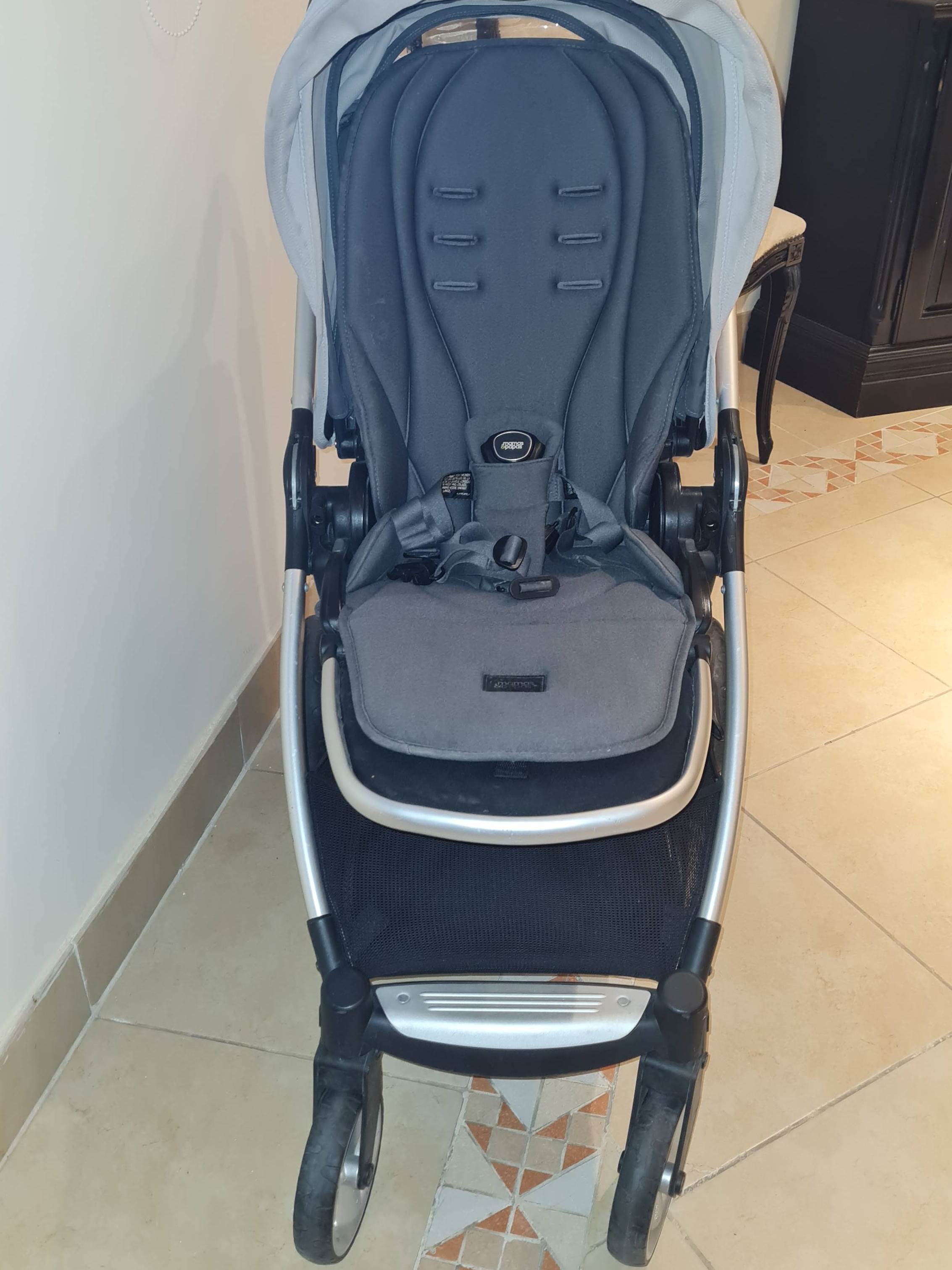 Mamas Papas baby stroller /urgent sale - Image 2