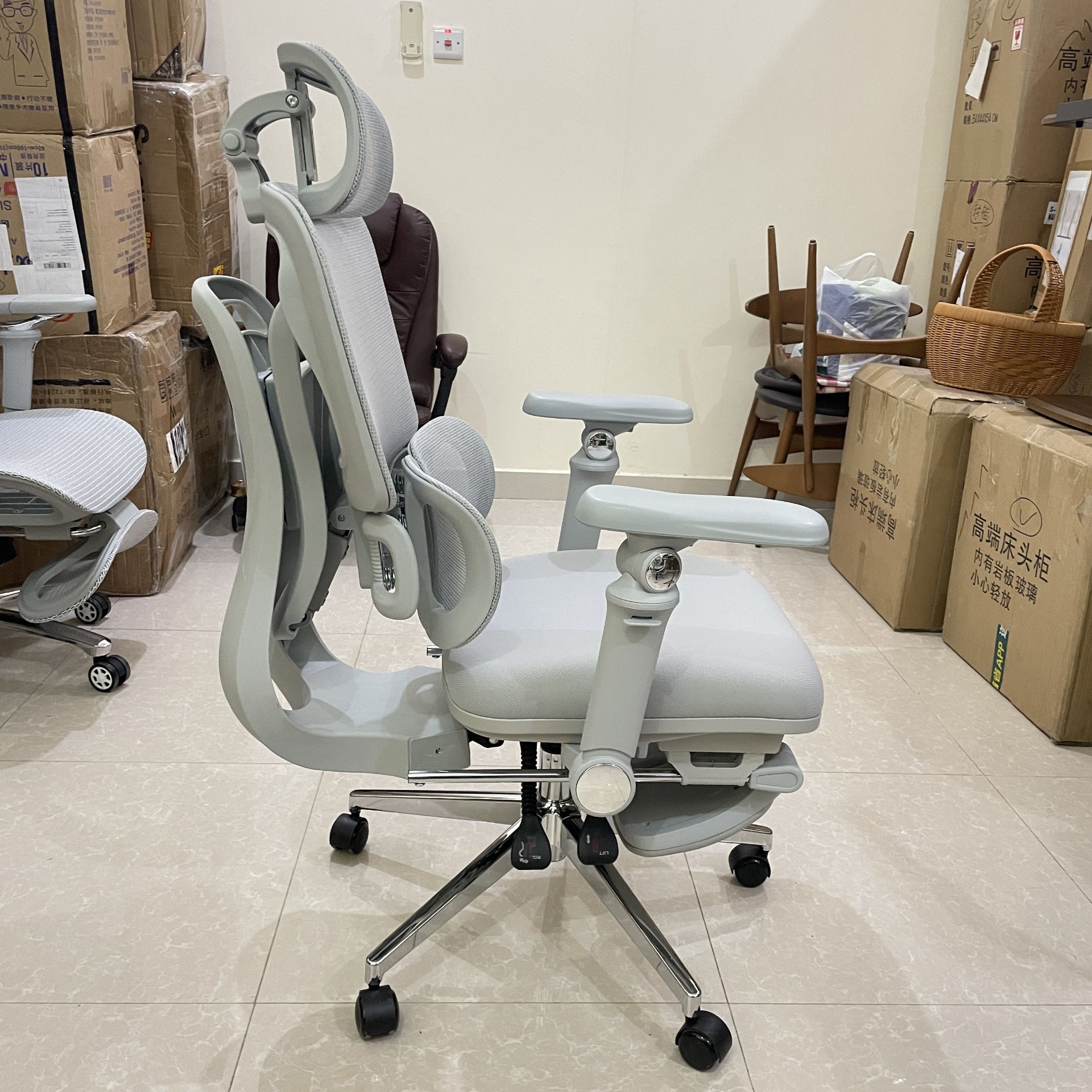 Office Tables & Seating - Image 3