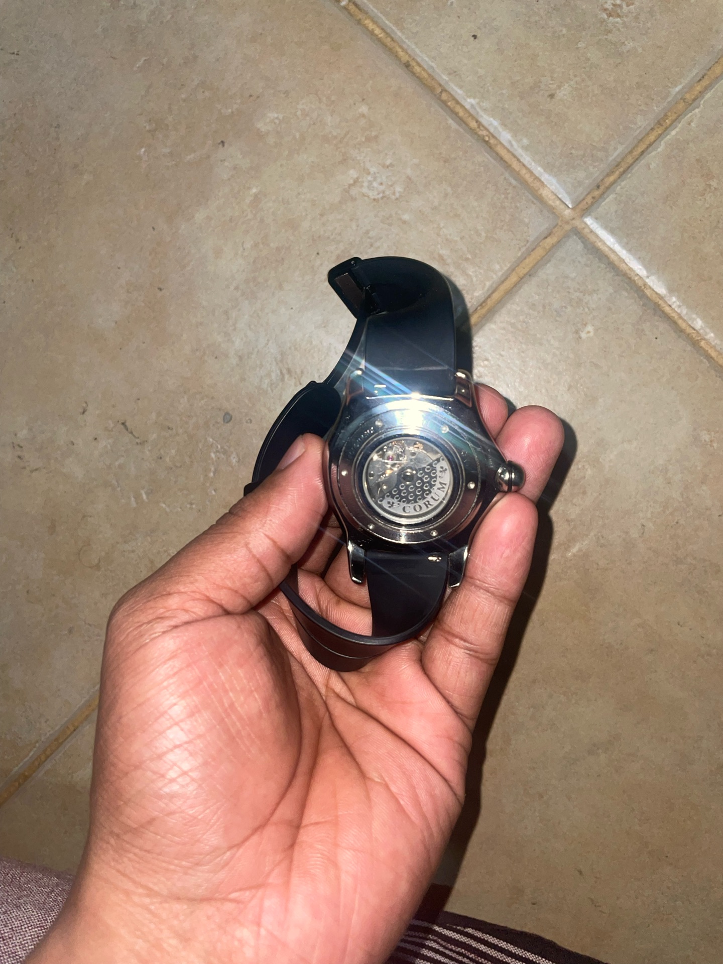 corum bubble bomber shark edition - Image 5
