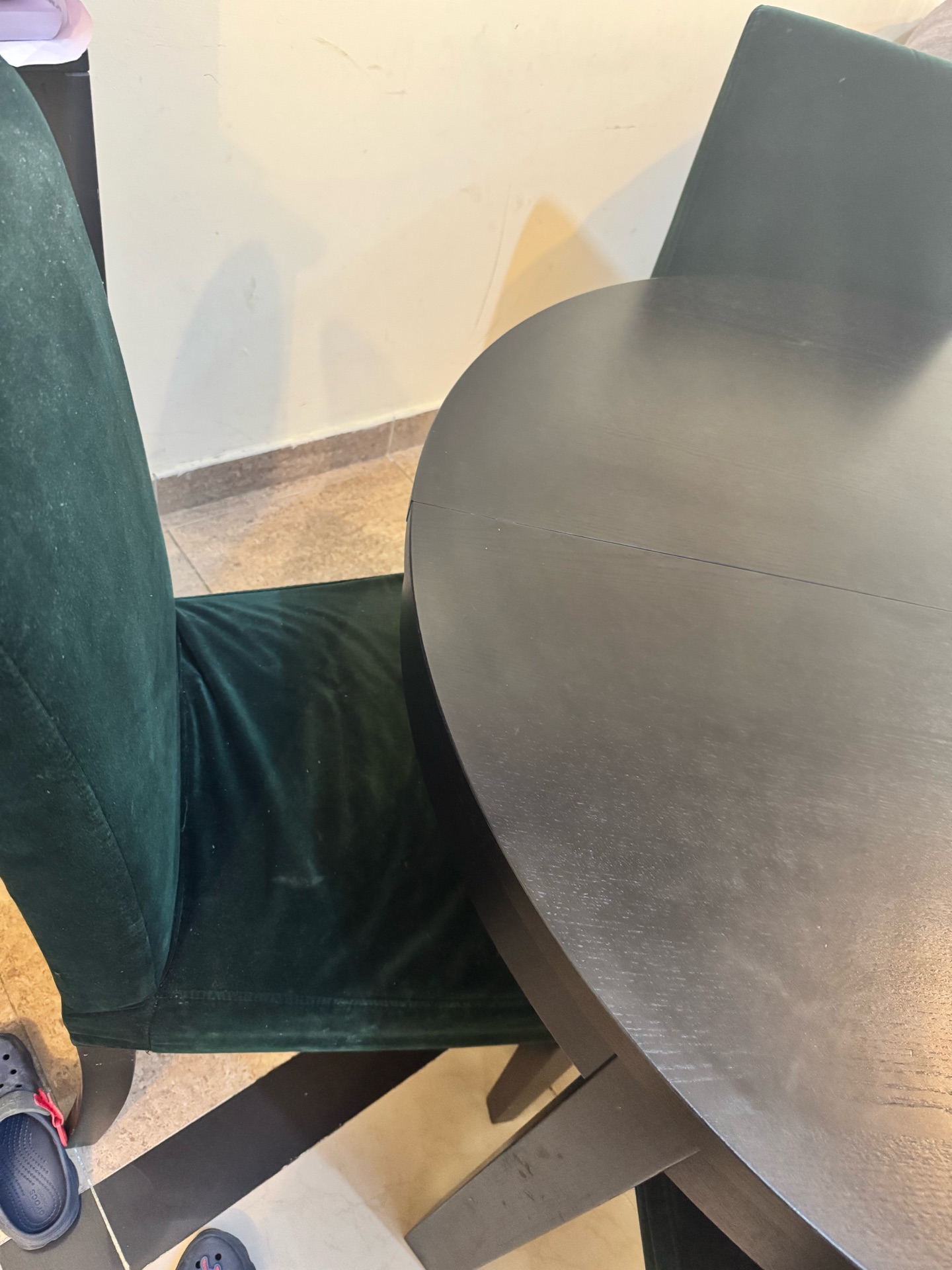 Ikea dinner table (extendable) with 6 Velvet chairs  - Image 4