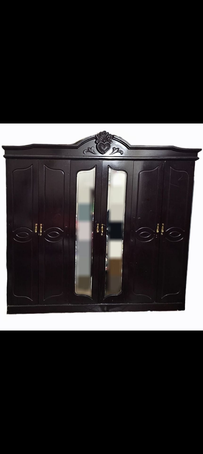 Big 6 door good quality Almirah for sale - Image 1