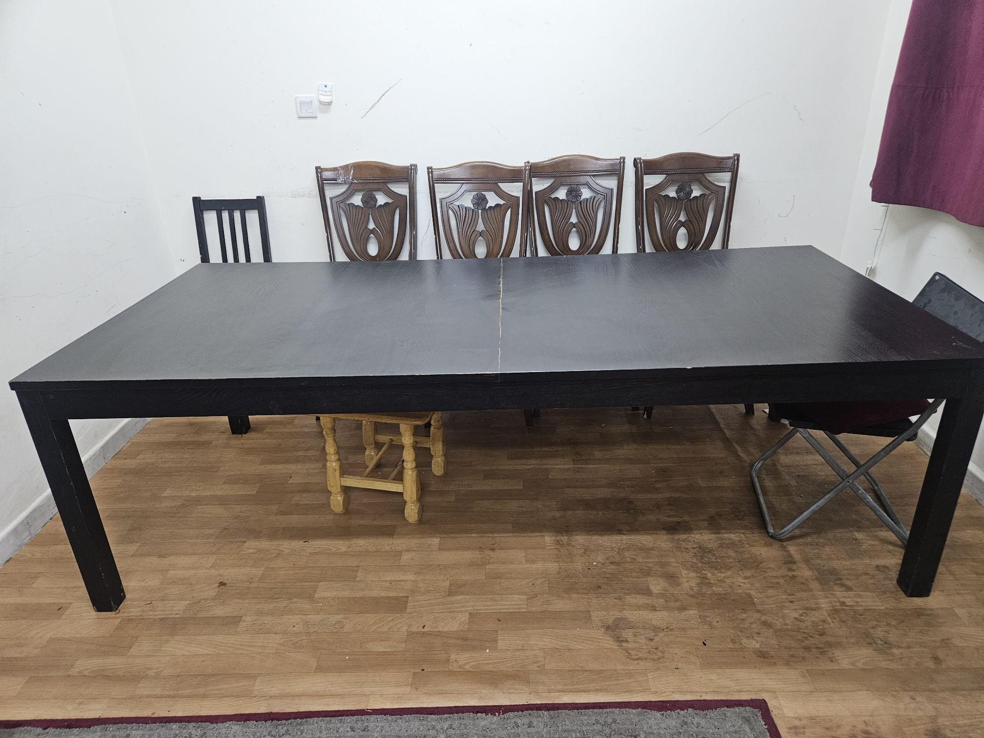 IKEA Extendable Dining Table – Black – Seats 8 to 16 Excellent Condition 200 qr - Image 2