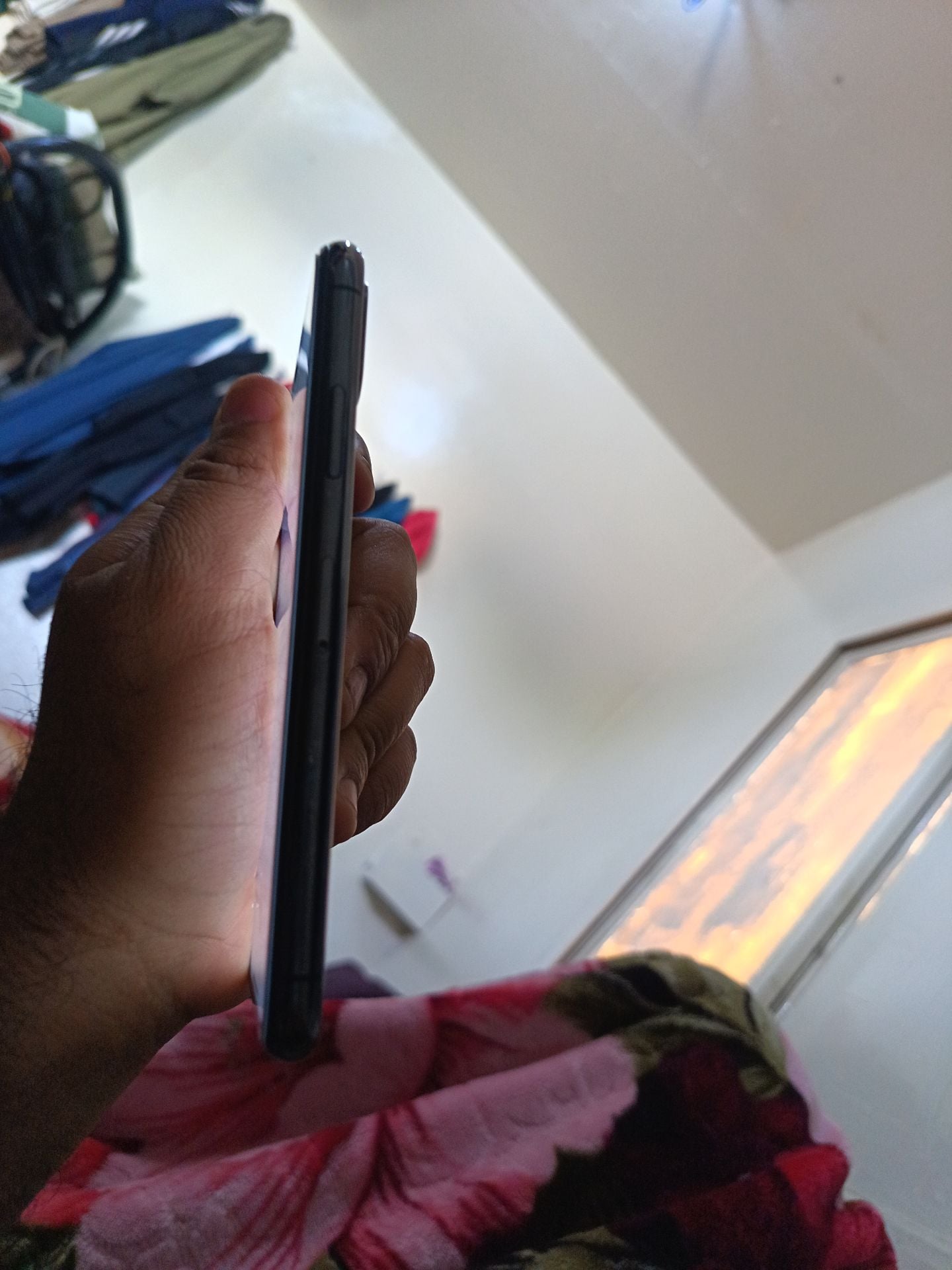 Iphone x 64 gb  - Image 4