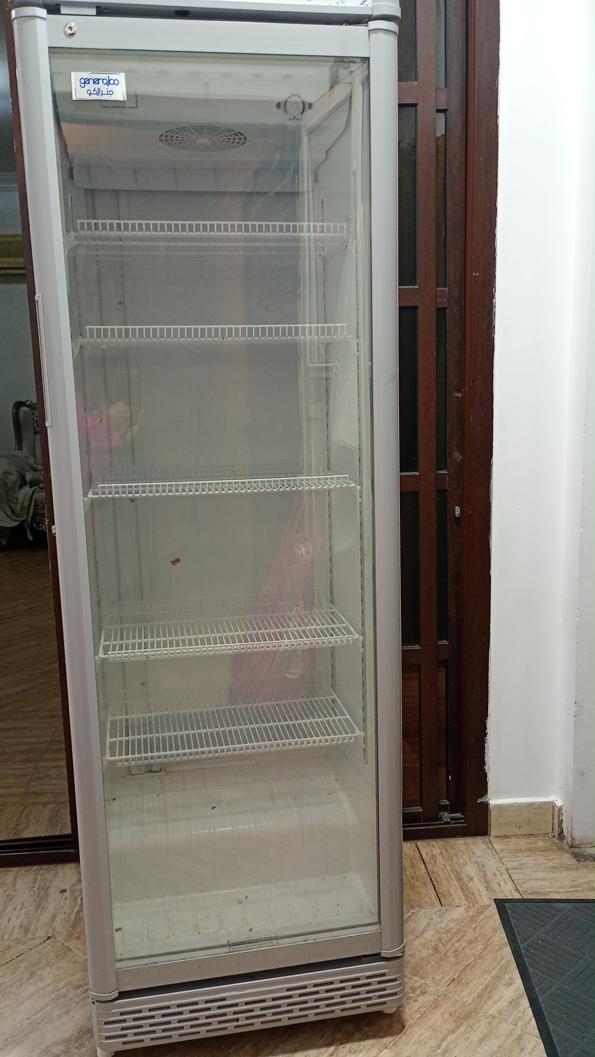 Cafeteria refridgerator new condition - Image 2