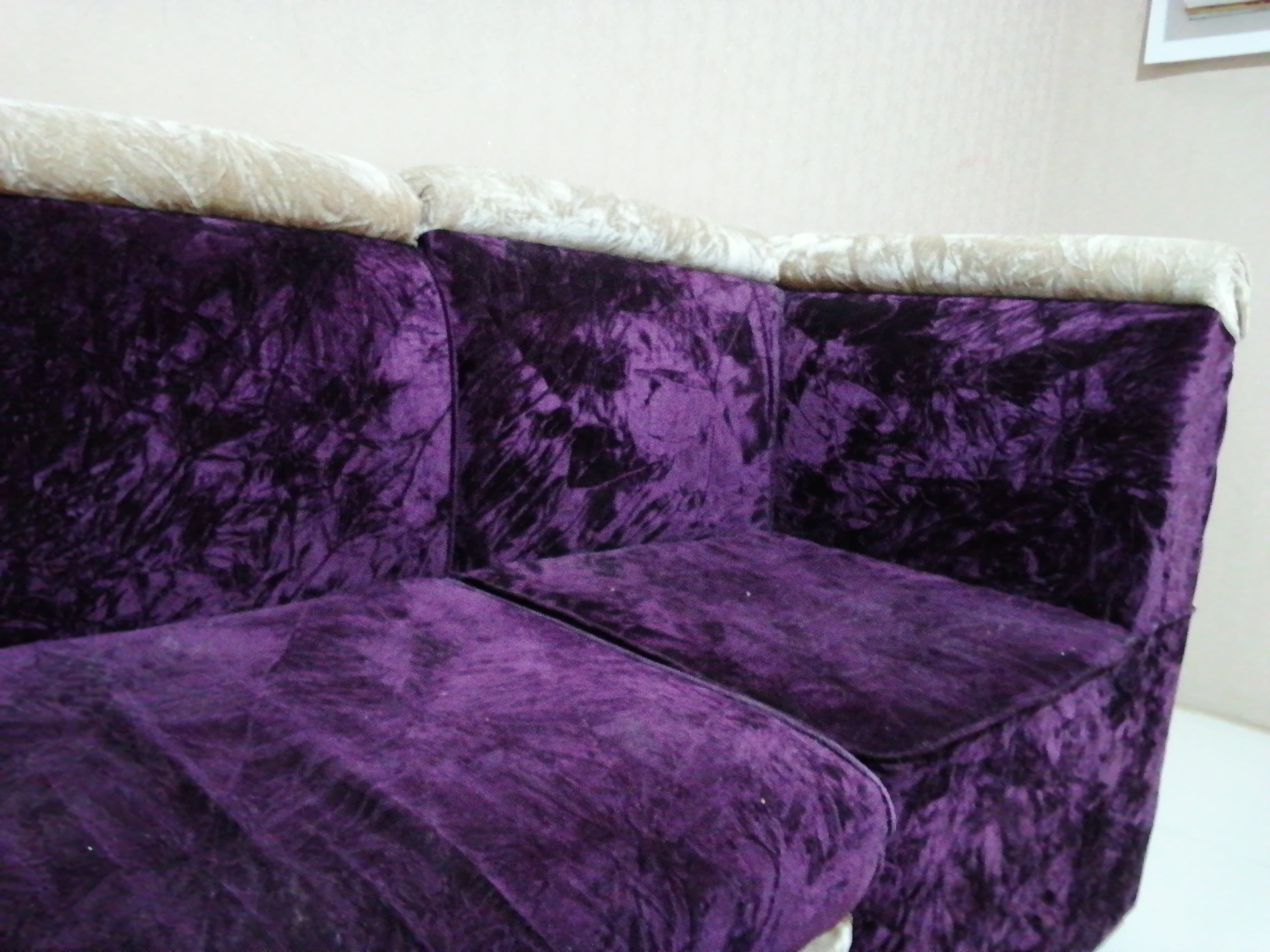 Sofa for home usage - Image 2