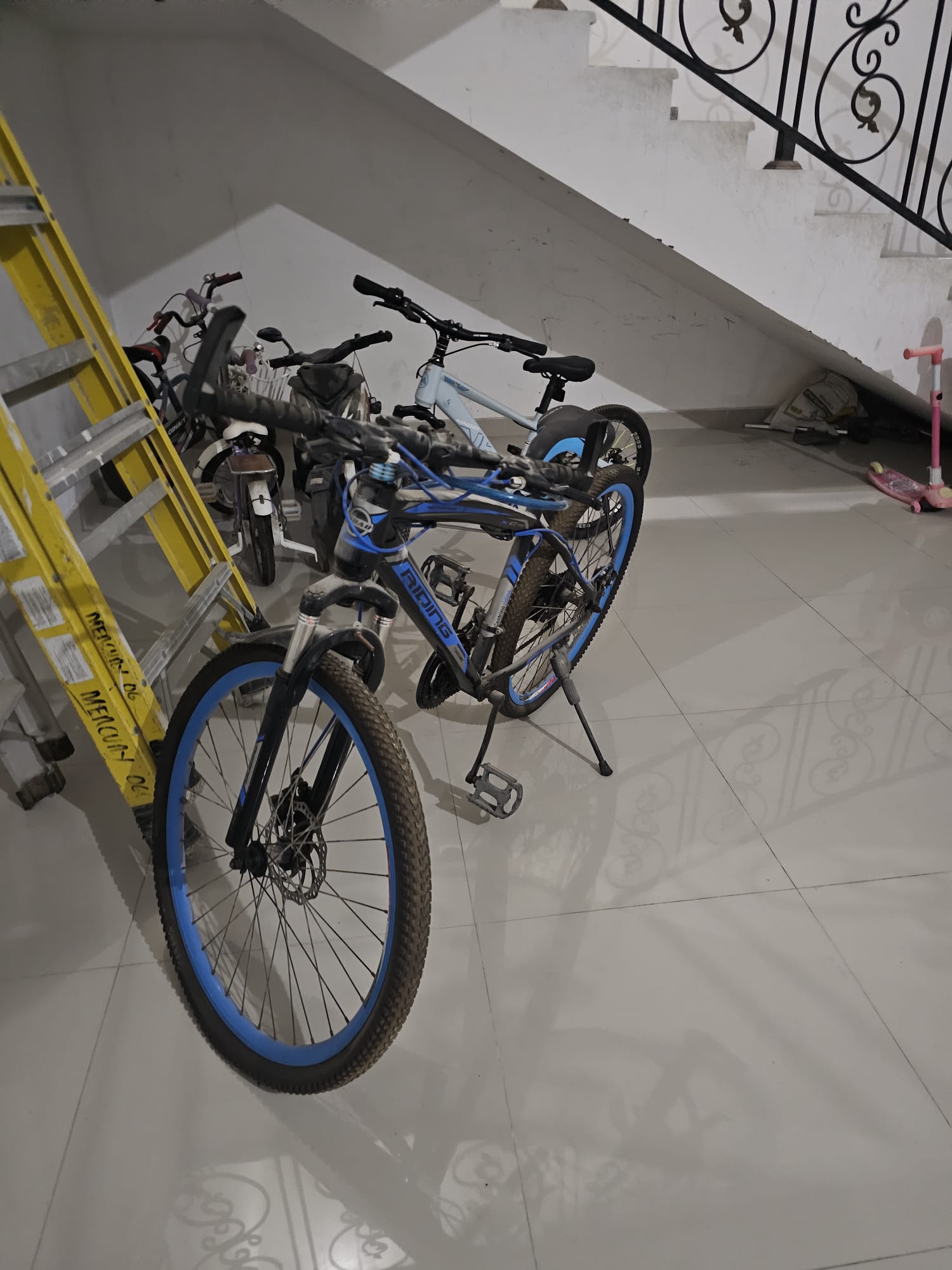 Sports Bicycle - Image 3