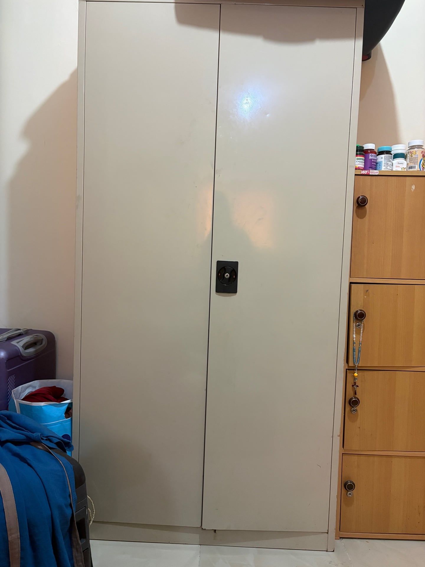 GODREJ steel wardrobe with locker for sale - Image 1