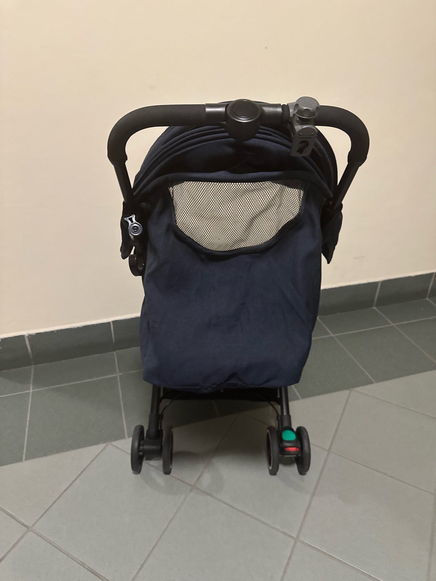 Airplane stroller  - Image 8