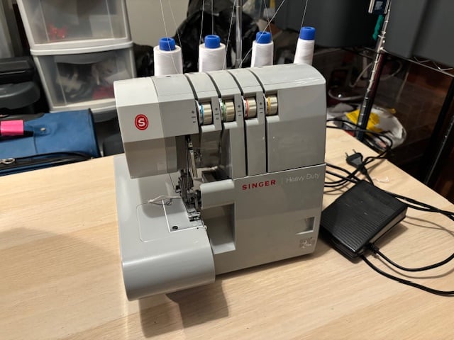 Singer Heavy Duty Serger - Image 1