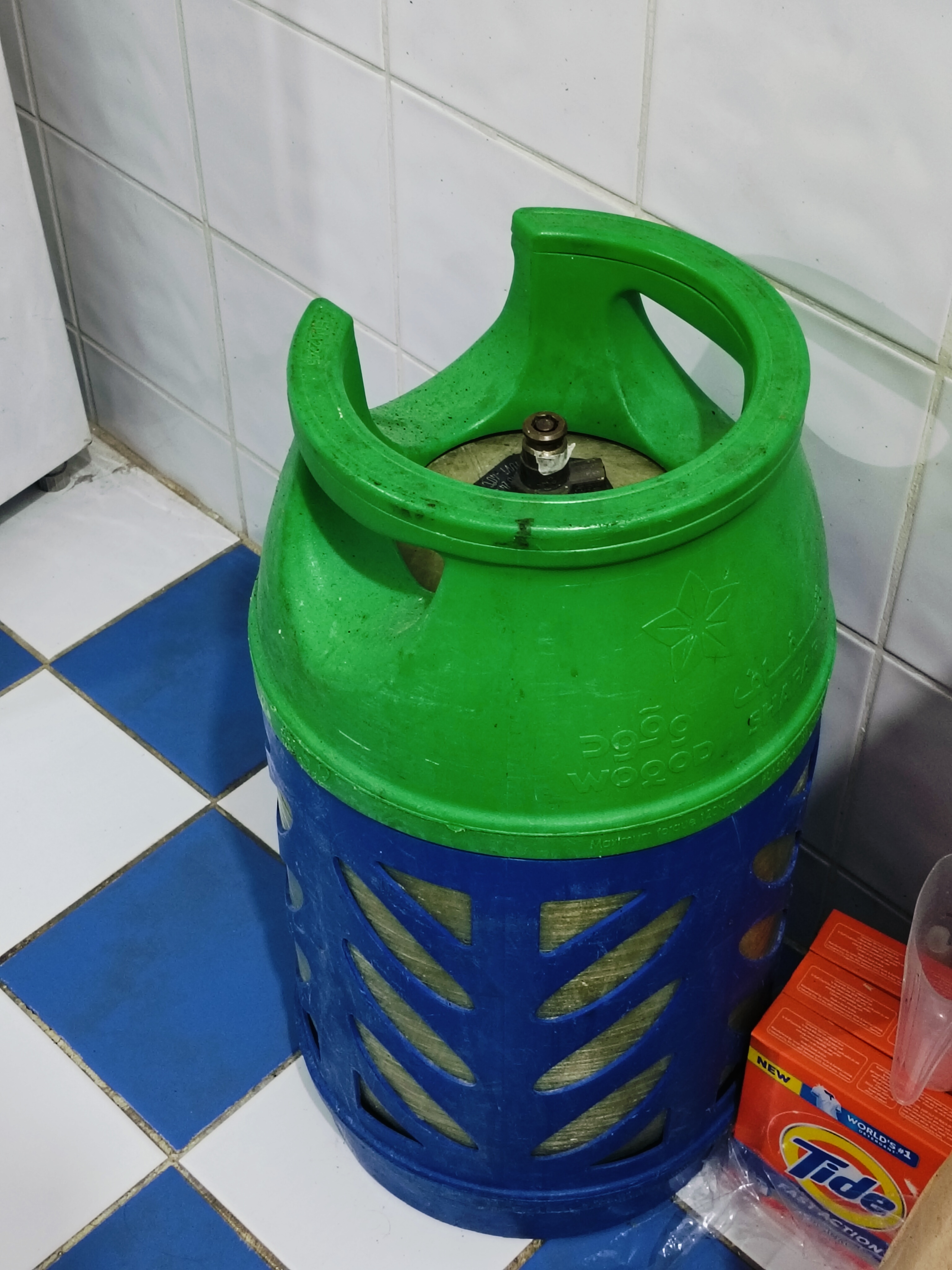 Gas cylinder 12kg - Image 3
