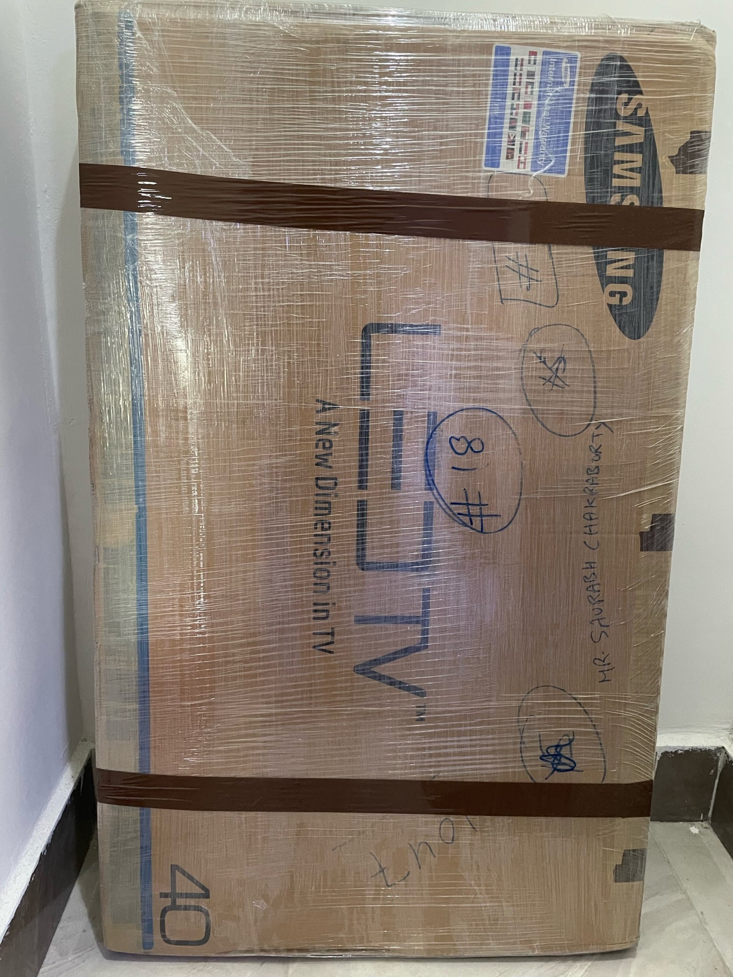 Samsung LED 40” TV + Home Theater System - Image 1