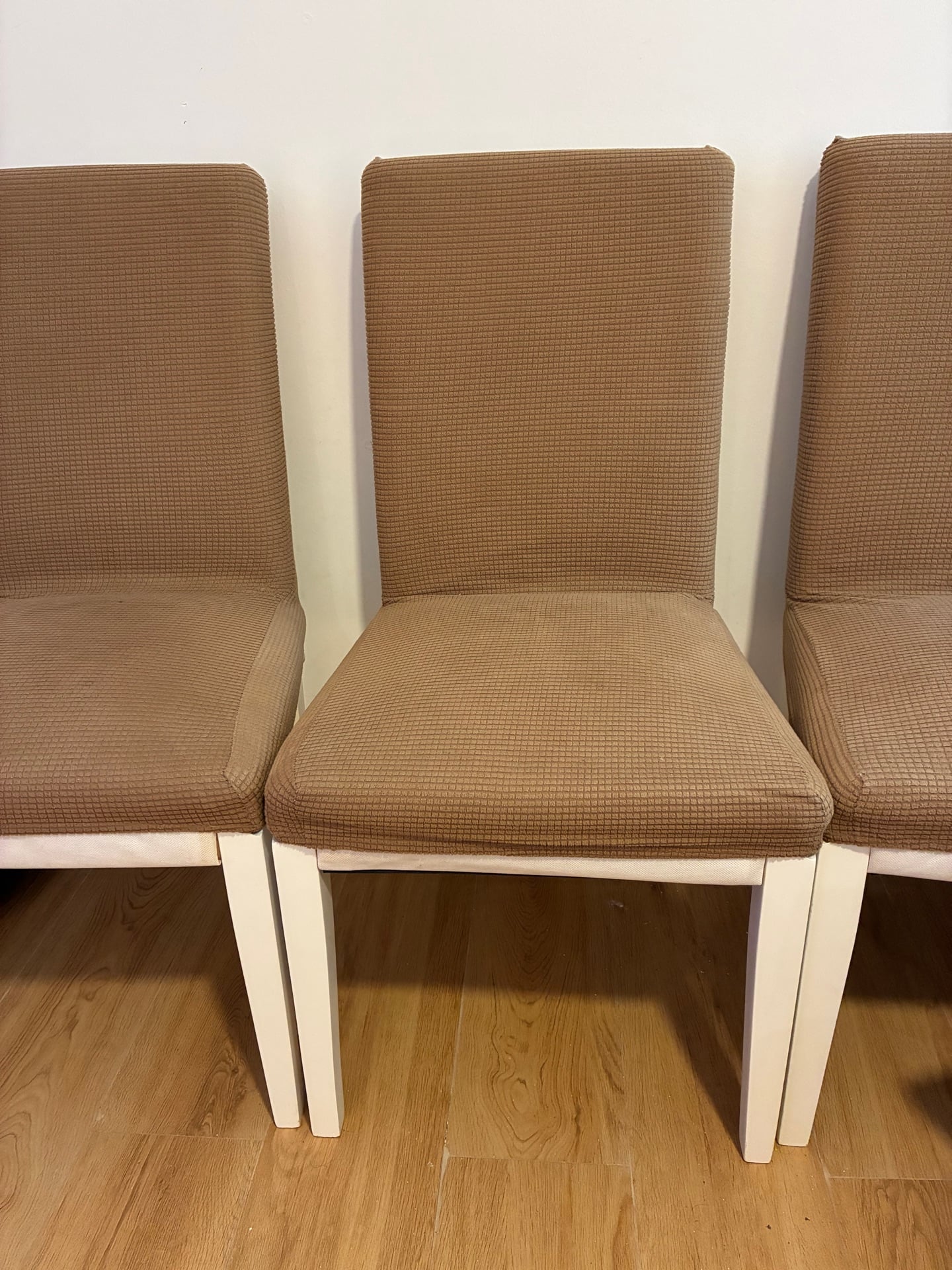 Ikea dining table and 4 chairs - Image 4