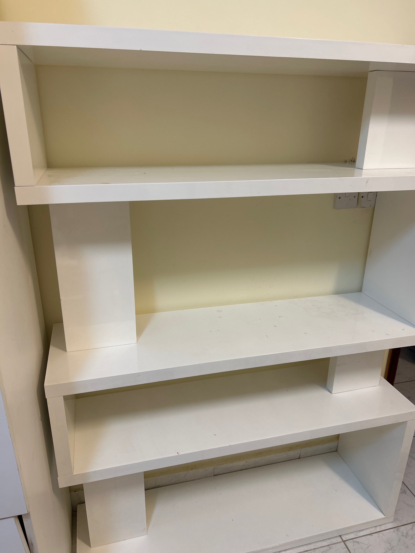 shelve  - Image 2