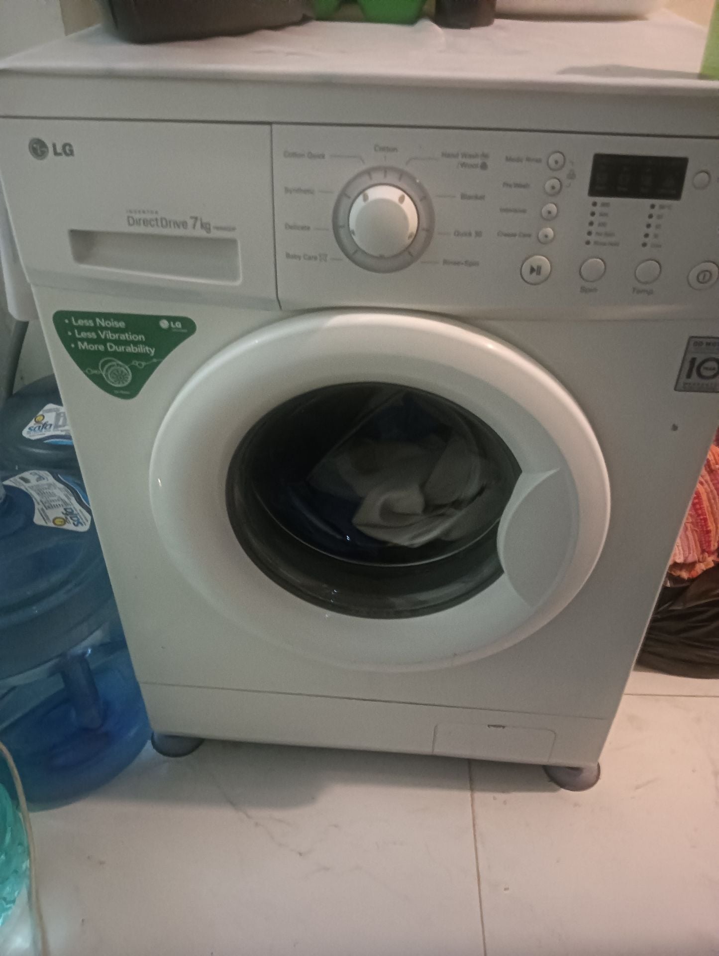 For Sale: LG Fully Automatic Washing Machine – 7 KG (Like New) - Image 1