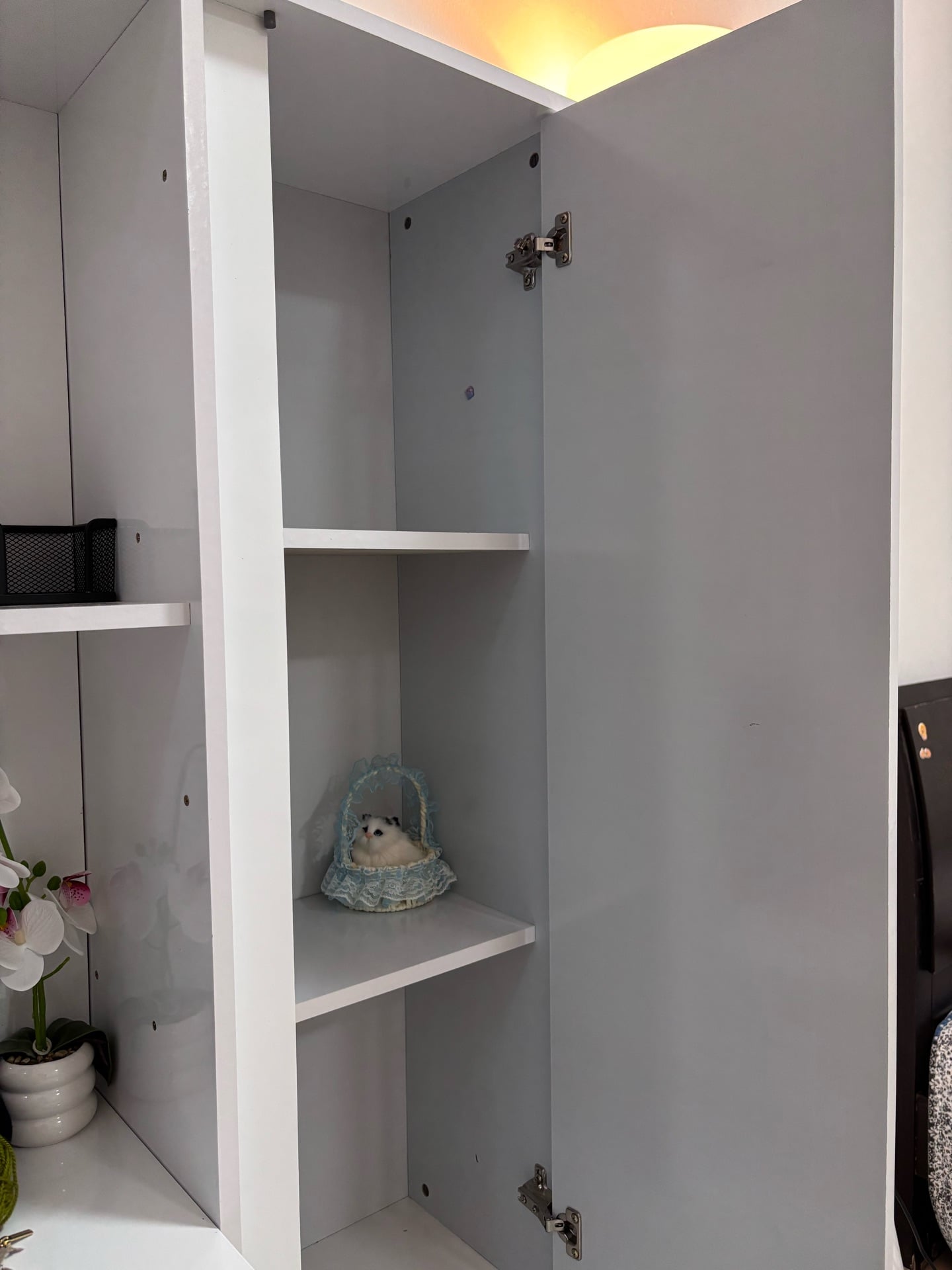 White study table home box - Image 6