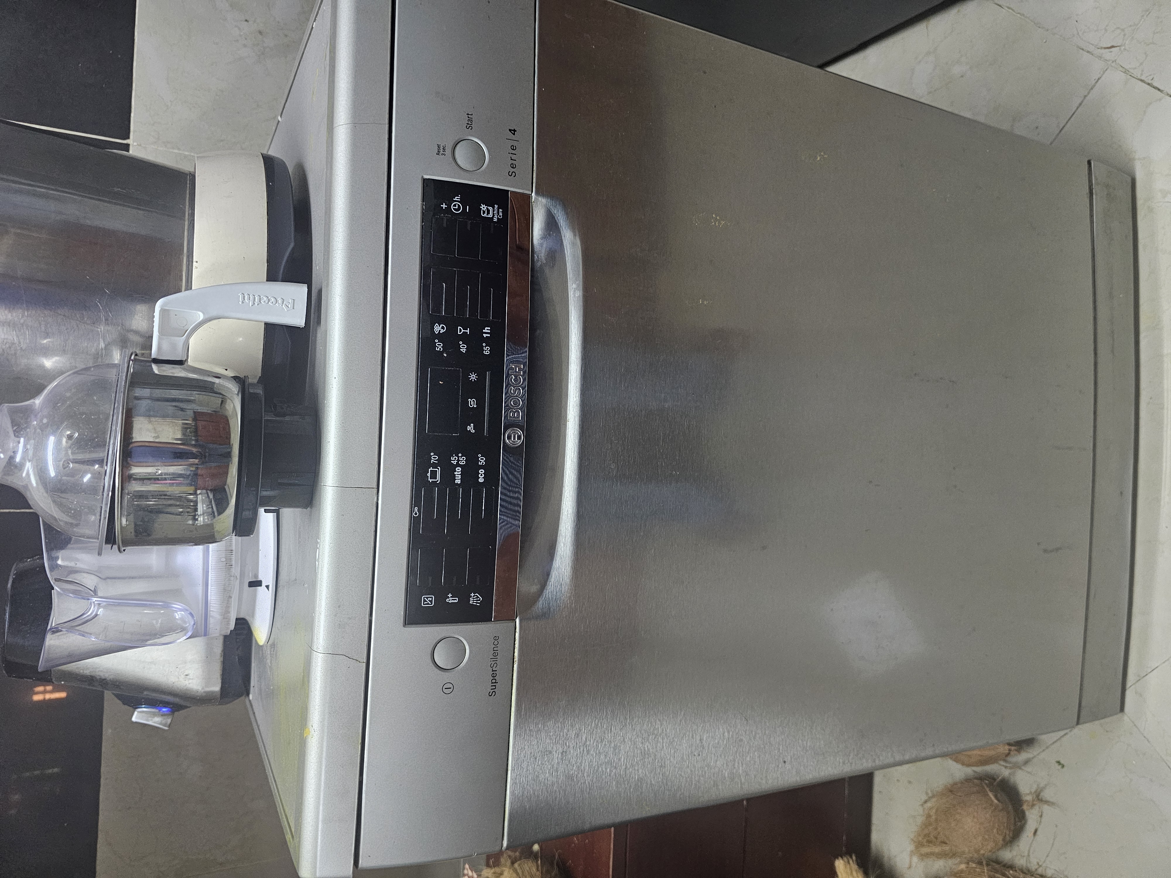 Bosch Dish washer - Image 2