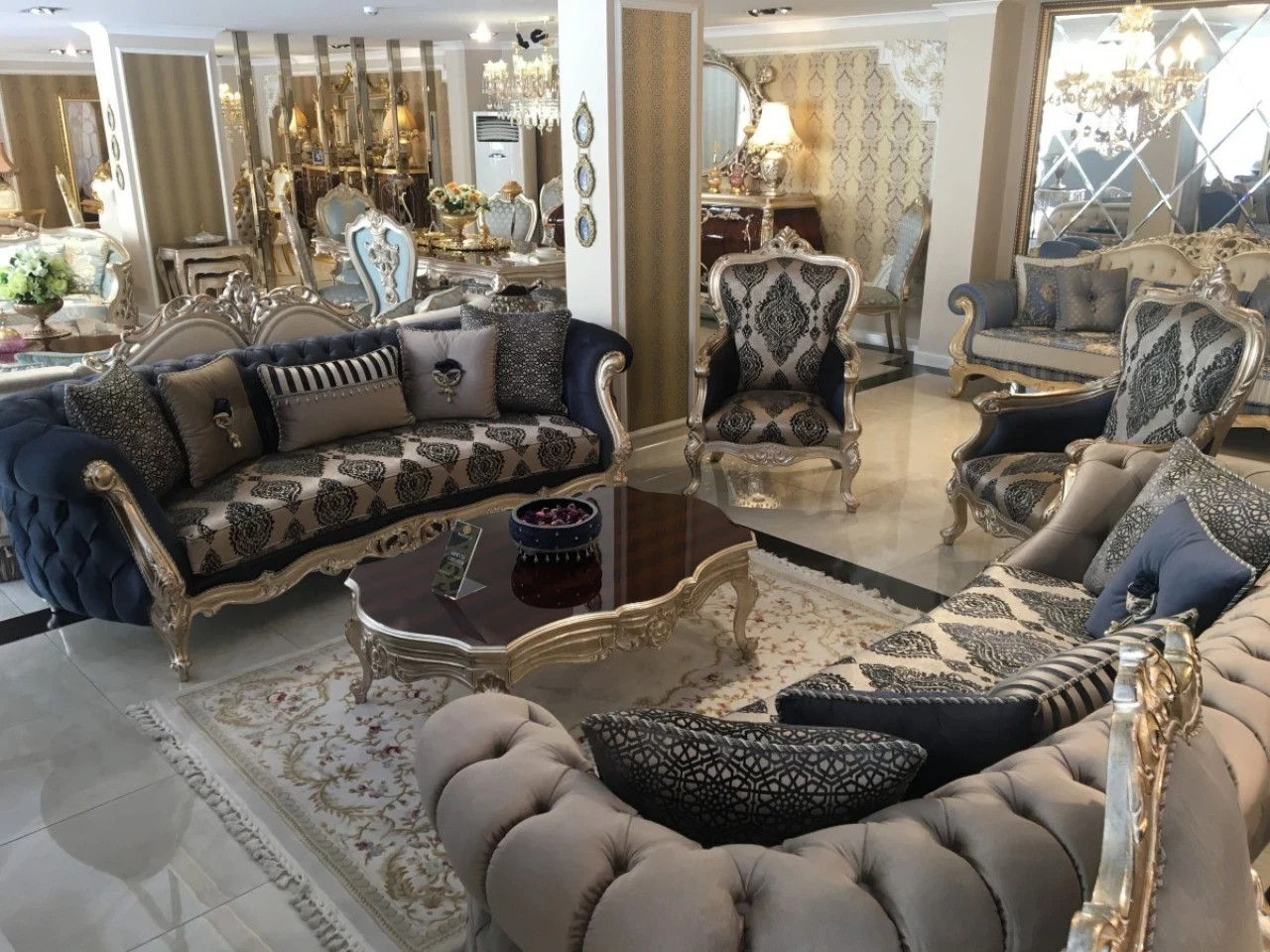 luxury baroque sofa purple multicolored white  gold  - Image 2