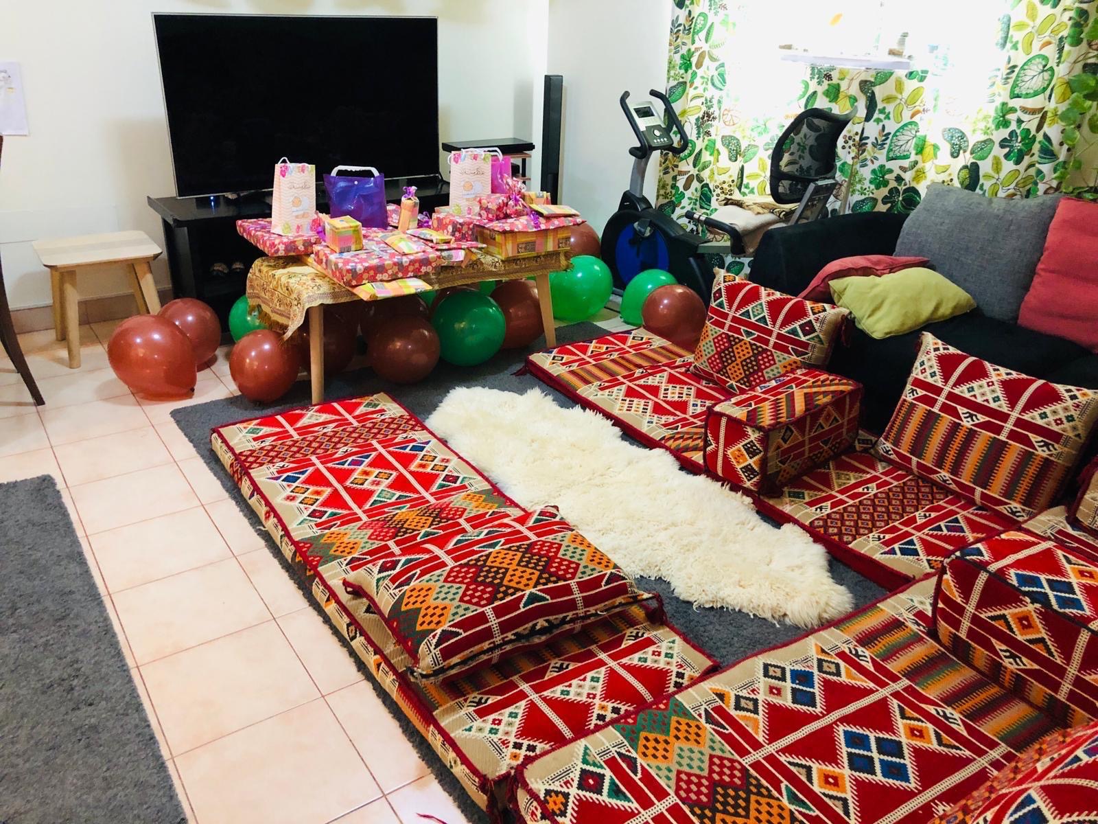 Authentic Syrian Arabic Majlis Set for Sale - Image 4