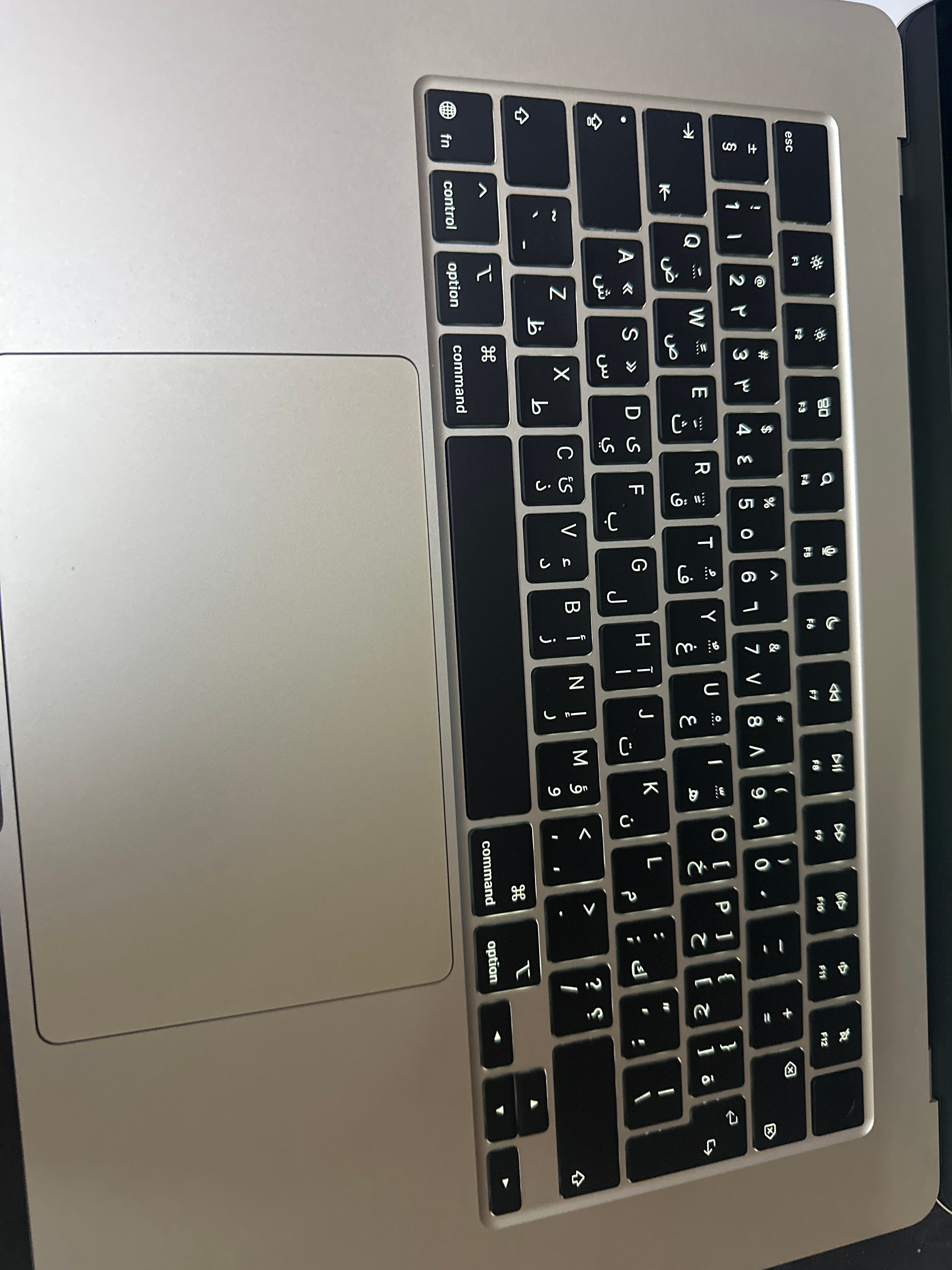 Macbook air 15  - Image 3