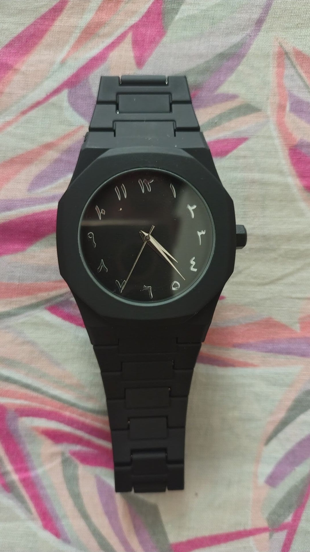 Aura watch completely brand new - Image 4