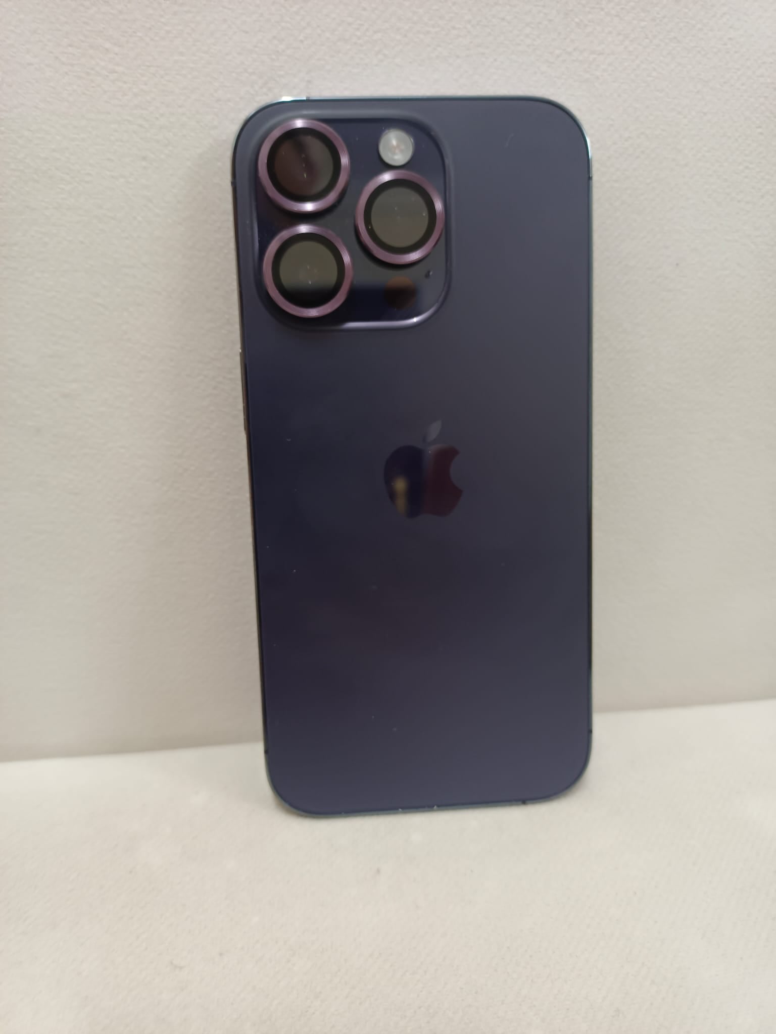 I phone 14 pro 512 GB - Image 1