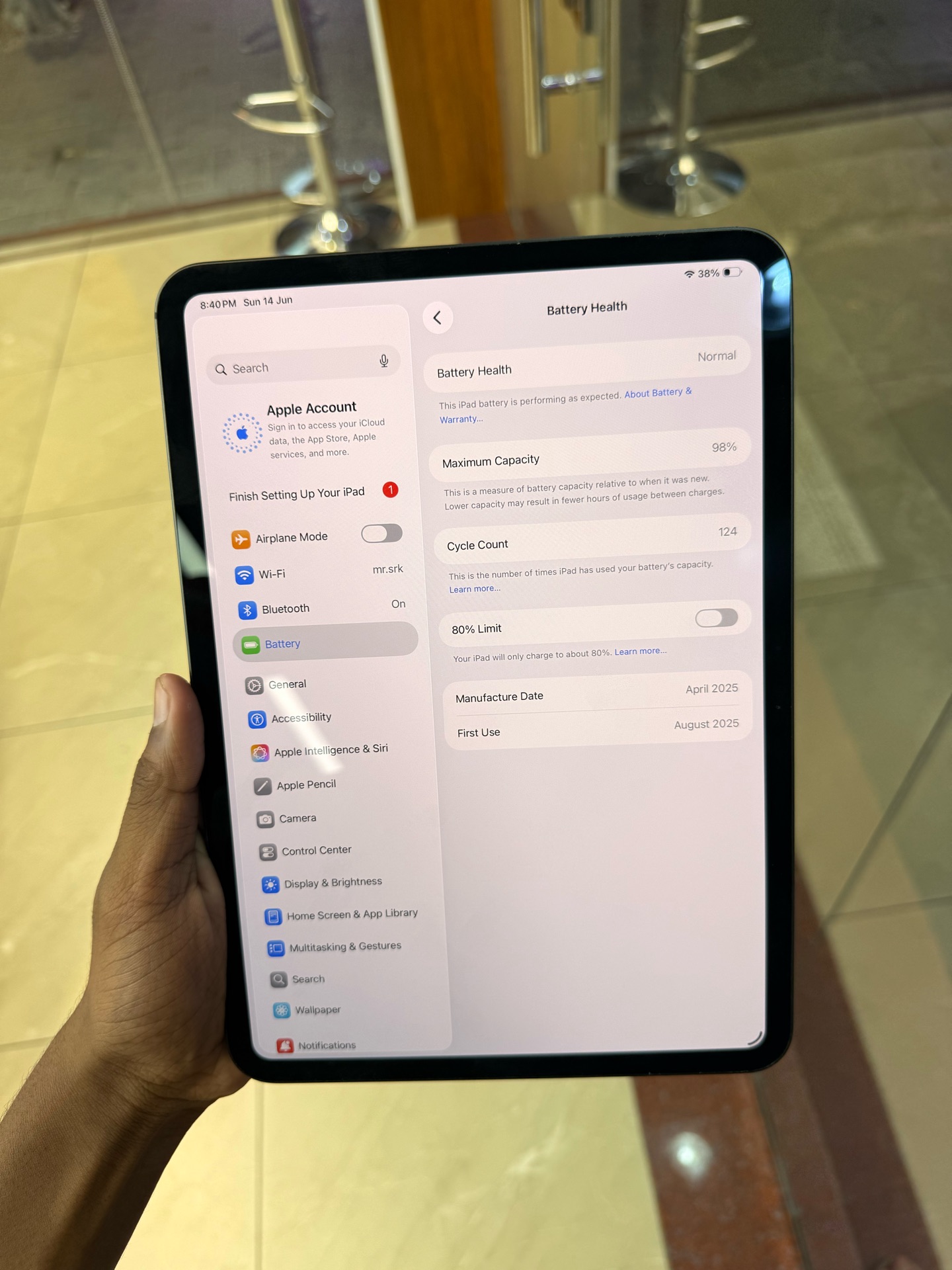 iPad Pro 11 inch M4  - Image 4