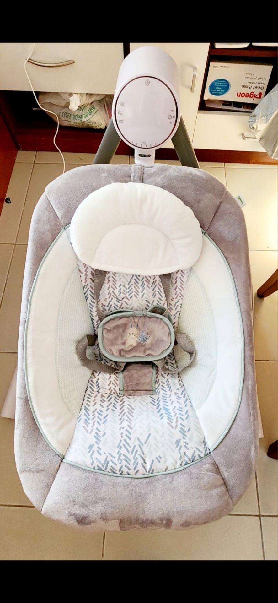 Baby swing - Image 1