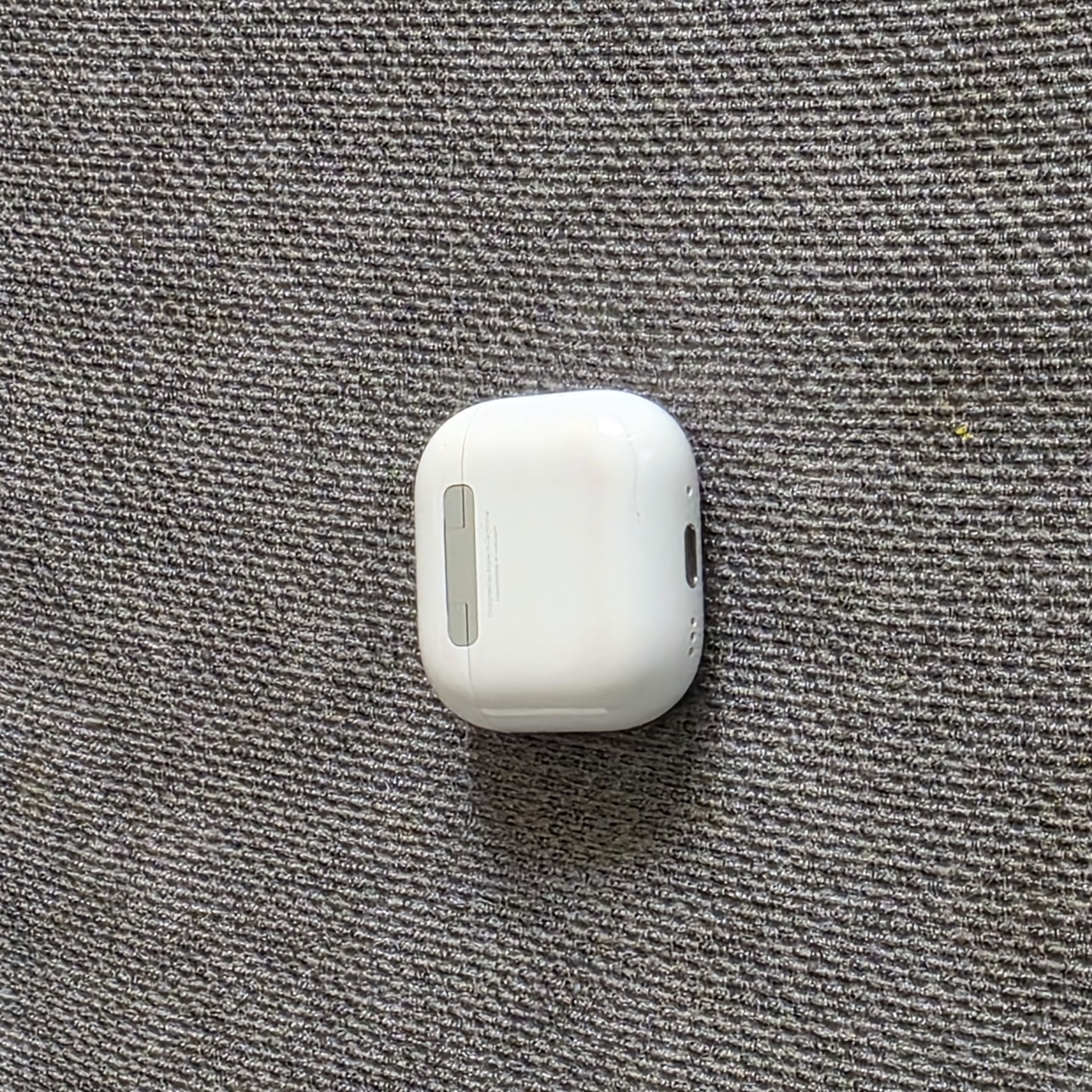 Apple airpods 3rd generation excellent condition  - Image 7